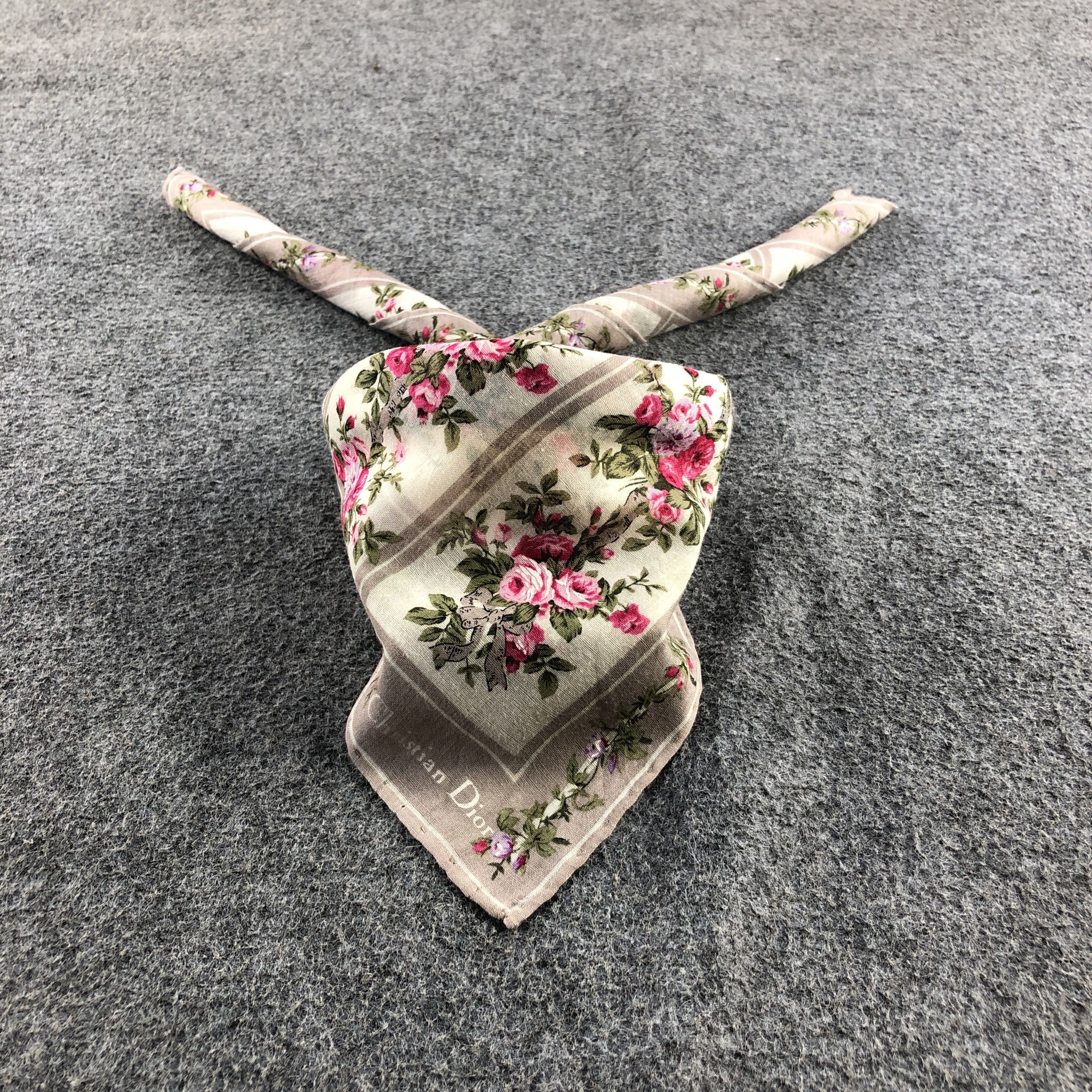 Christian Dior Monsieur Christian Dior Handkerchief Neckerchief Bandana H2773 Size ONE SIZE - 1 Thumbnail