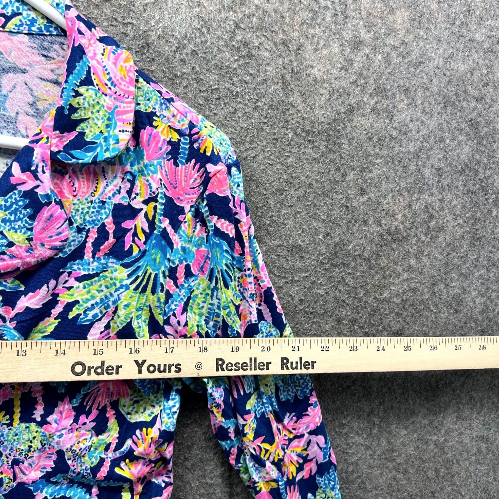 Lilly Pulitzer Lilly Pulitzer Shirt Womens S Pink Blue Button Down Pajama Knit Floral Long Size S / US 4 / IT 40 - 3 Thumbnail