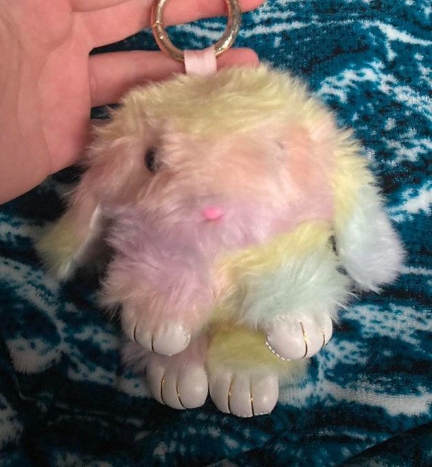 Other Rainbow furry bunny bag tag Size ONE SIZE - 1 Thumbnail