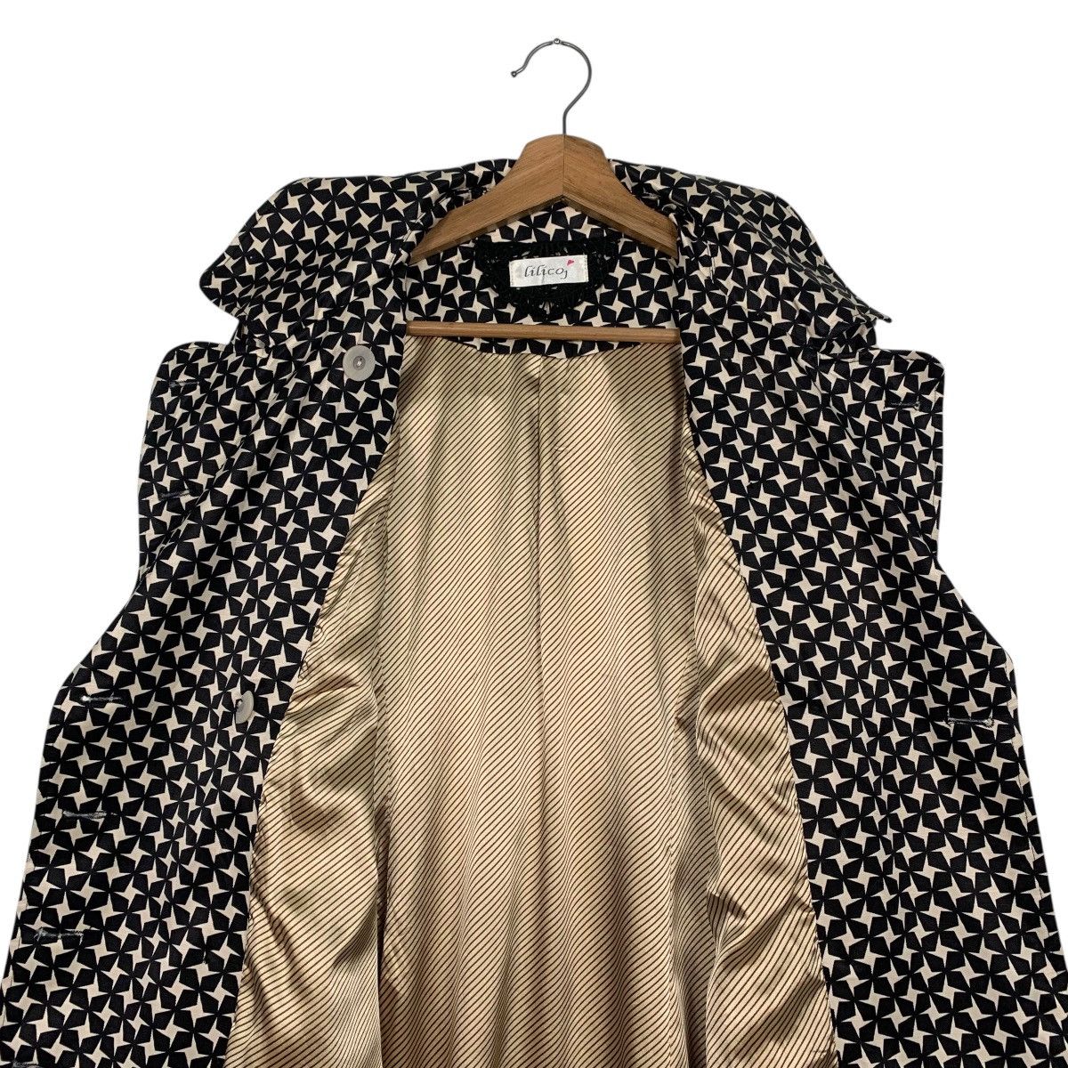 Japanese Brand Japanese Brand Lilicoj Polka Dot Double Breasted Trenchcoat Size M / US 6-8 / IT 42-44 - 13 Thumbnail