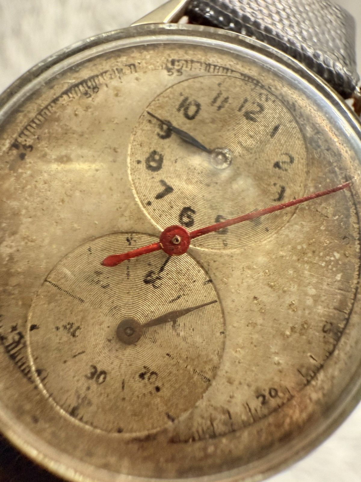 Vintage Vintage UNBRAND 3 Hands Swiss 15 Jewels Manual Men’s Watch Size ONE SIZE - 8 Thumbnail