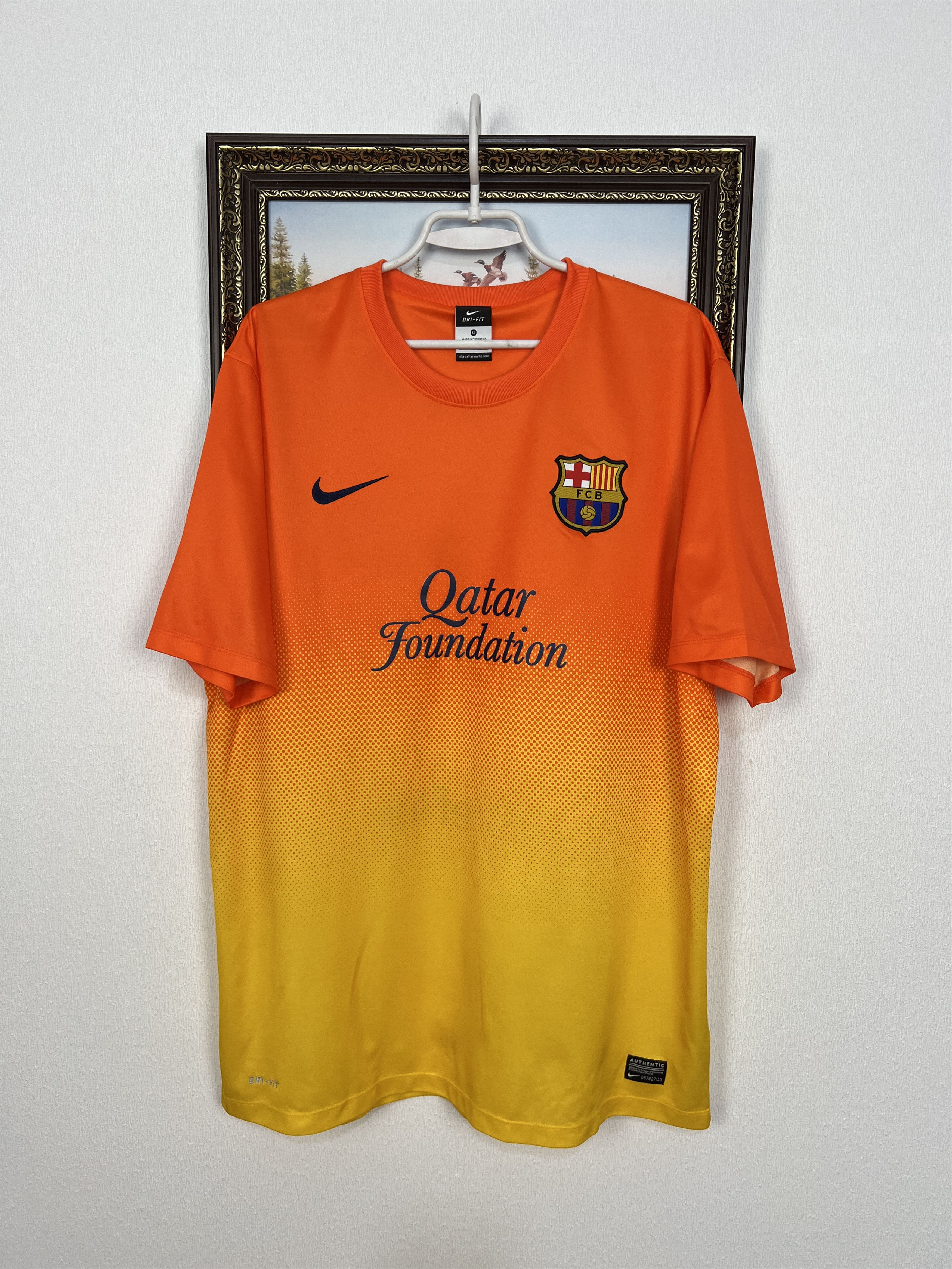 Nike Barcelona Away football shirt 2012 Soccer Nike Jersey Mens Size US XL / EU 56 / 4 - 1 Thumbnail
