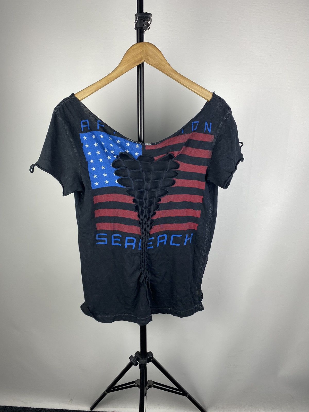 Affliction × Japanese Brand 🔥AFFLICTION USA DISTRESSED SHIRT SMALL SKULL GOTH OPIUM Y2k Size US S / EU 44-46 / 1 - 2 Thumbnail