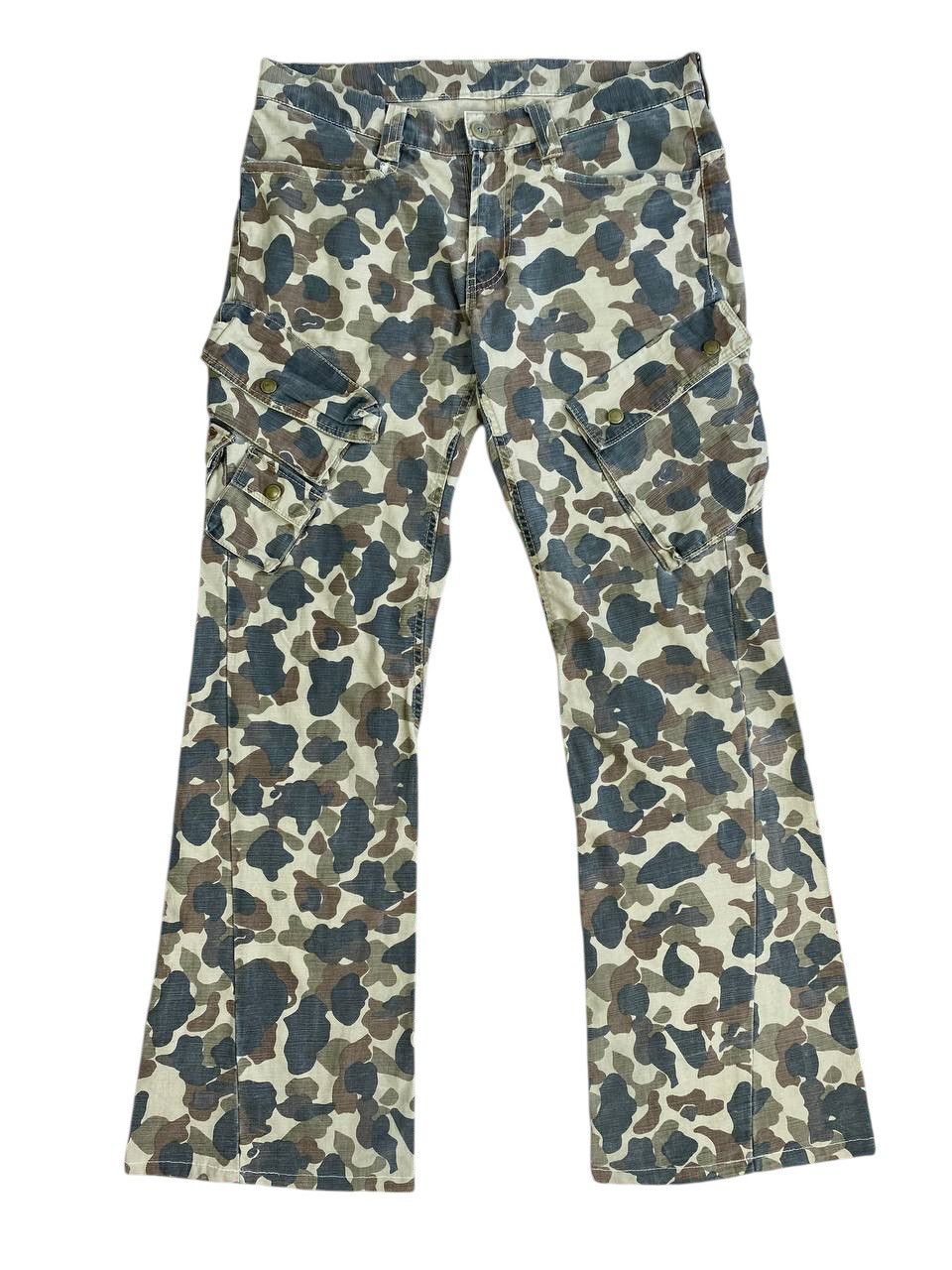 Japanese Brand 291295 Homme Flared Camo Cargo Denim Pants Size US 32 / EU 48 - 1 Thumbnail