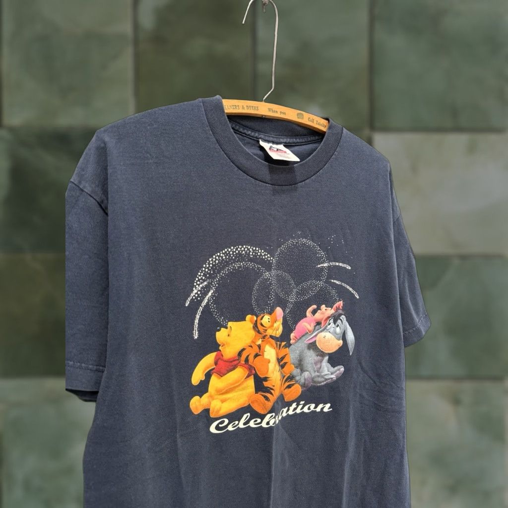 Disney VINTAGE Winnie The Pooh Disney T-Shirt Blue 90s Large Men Shirt L 8/10 Size US L / EU 52-54 / 3 - 1 Thumbnail