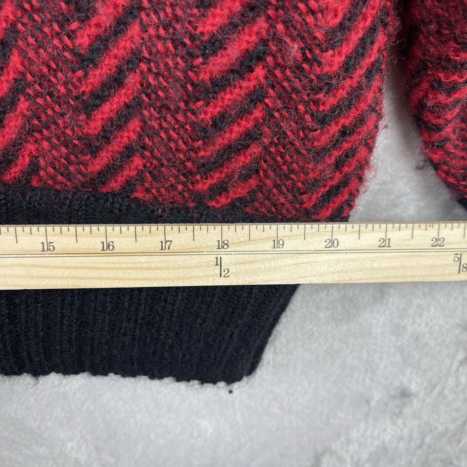 Other Vintage Saito Mohair Chevron Cardigan Red Black 80s Grail Size S / US 4 / IT 40 - 18 Thumbnail