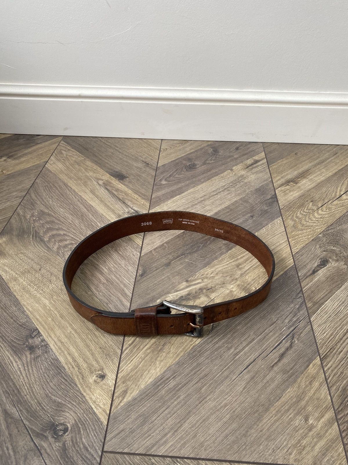 Levi's Vintage Levi’s Leather Belt Size ONE SIZE - 2 Thumbnail