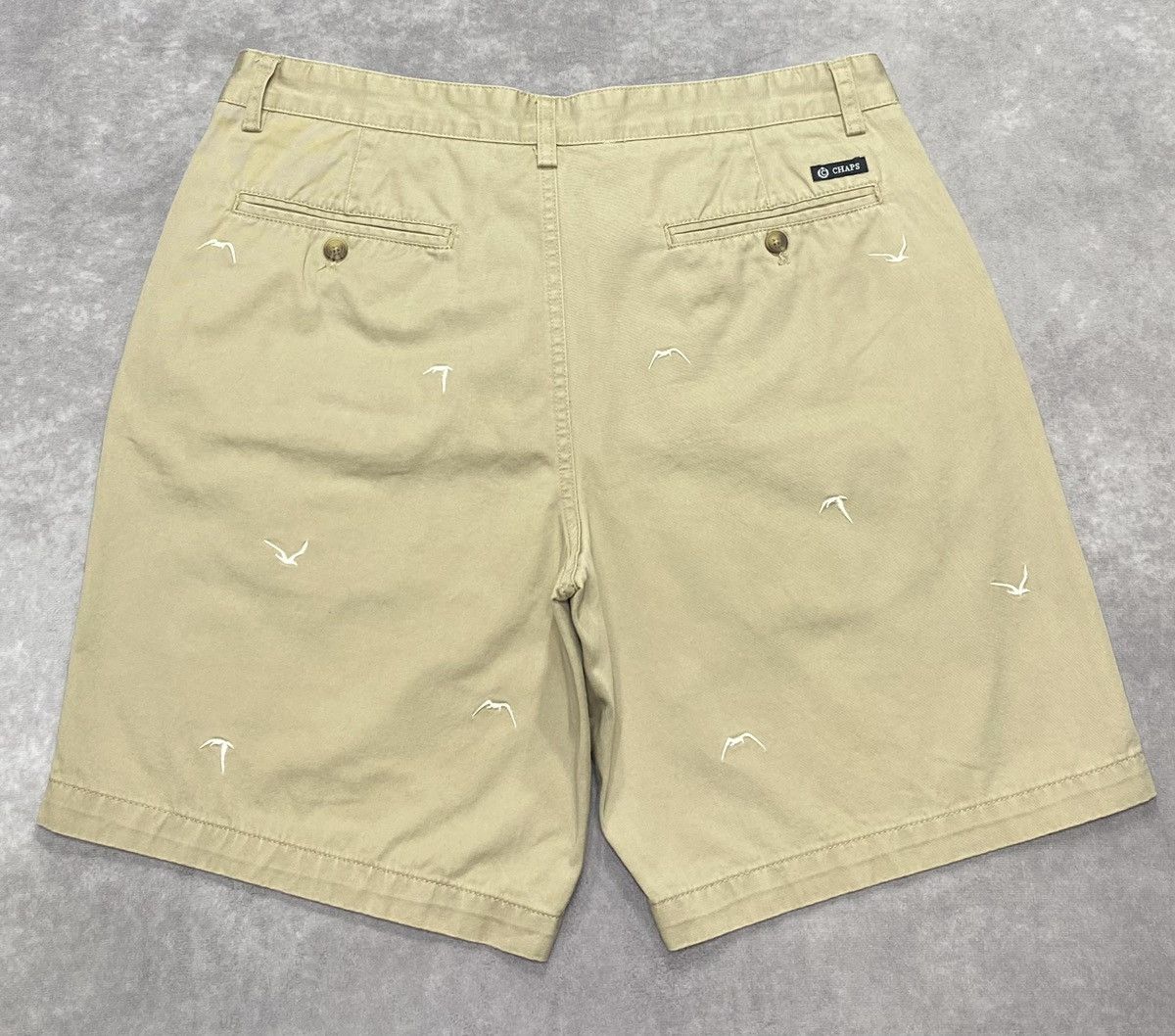 Chaps Vintage Chaps Khaki Birds Embroidery Cotton Chino Shorts Size US 34 / EU 50 - 2 Thumbnail