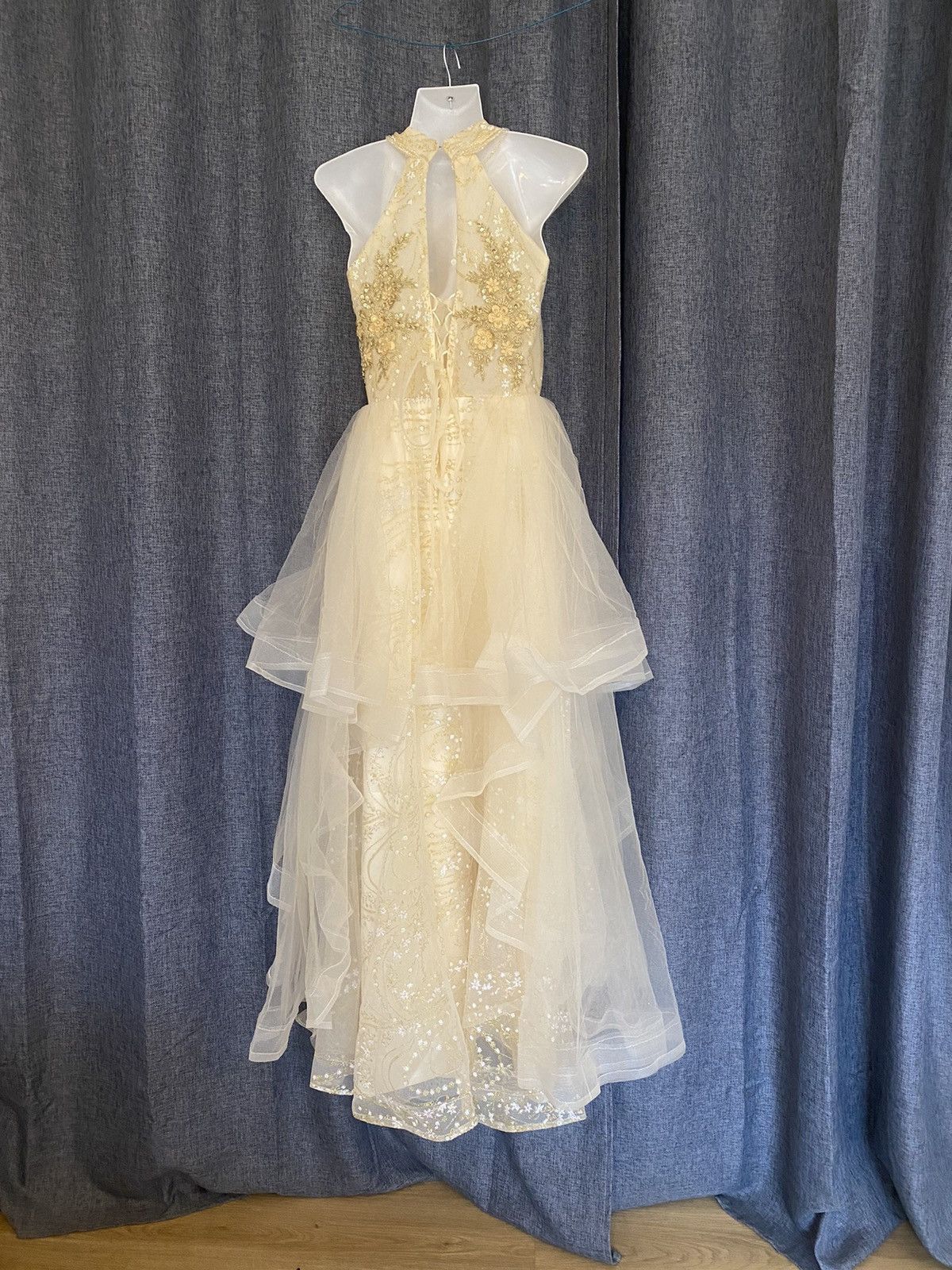 Other Women's evening dress wedding ball dress Size S / US 4 / IT 40 - 5 Thumbnail