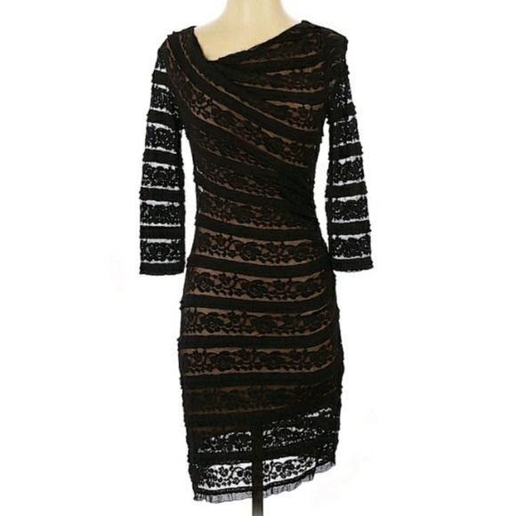 Vintage Studio M Gothic Lace Bodycon Asymmetrical Neckline Long Slee Size XS / US 0-2 / IT 36-38 - 2 Thumbnail