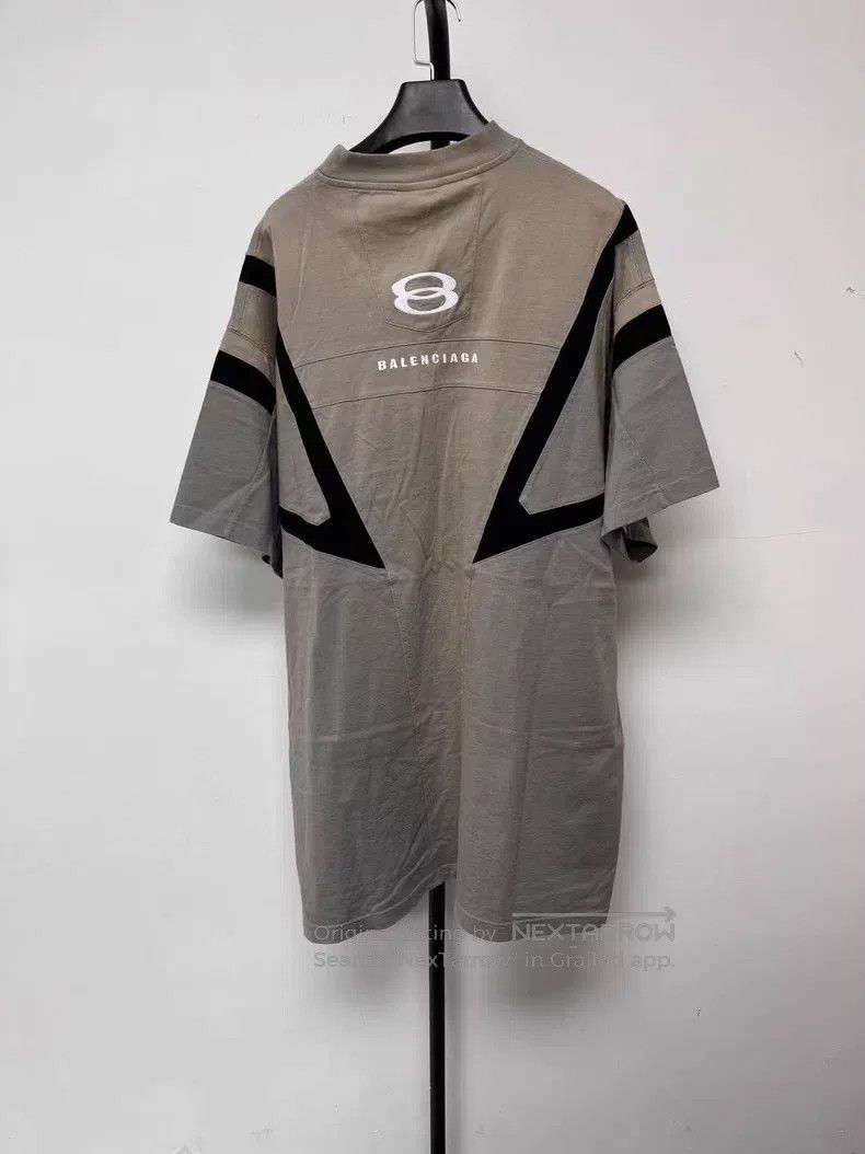 Balenciaga Balenciaga Logo Printed Round Neck Short Sleeve T-Shirt Size US L / EU 52-54 / 3 - 2 Thumbnail