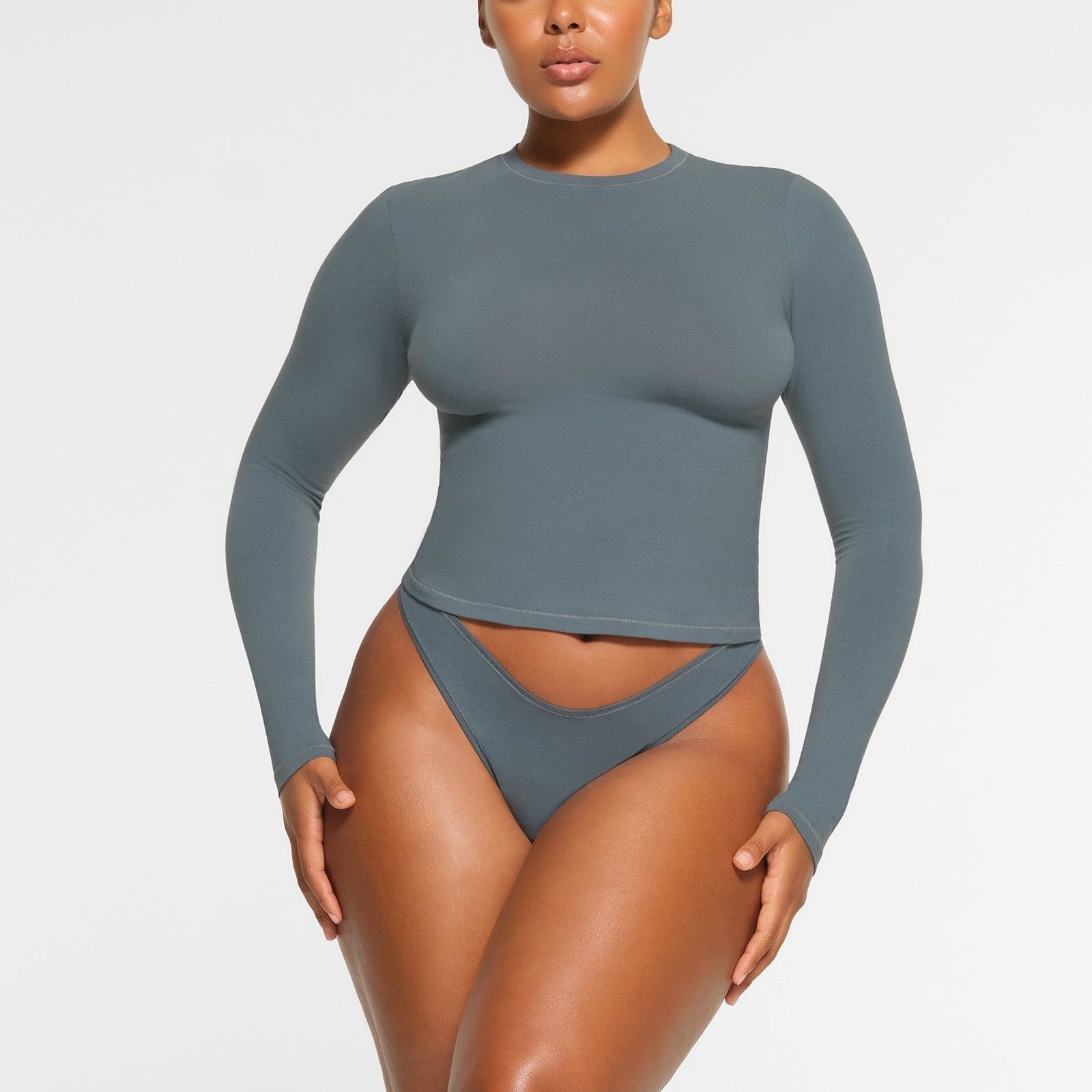 SKIMS SKIMS Cotton T-Shirt Stretch Jersey Long Sleeve T-Shirt in K Size M / US 6-8 / IT 42-44 - 2 Thumbnail