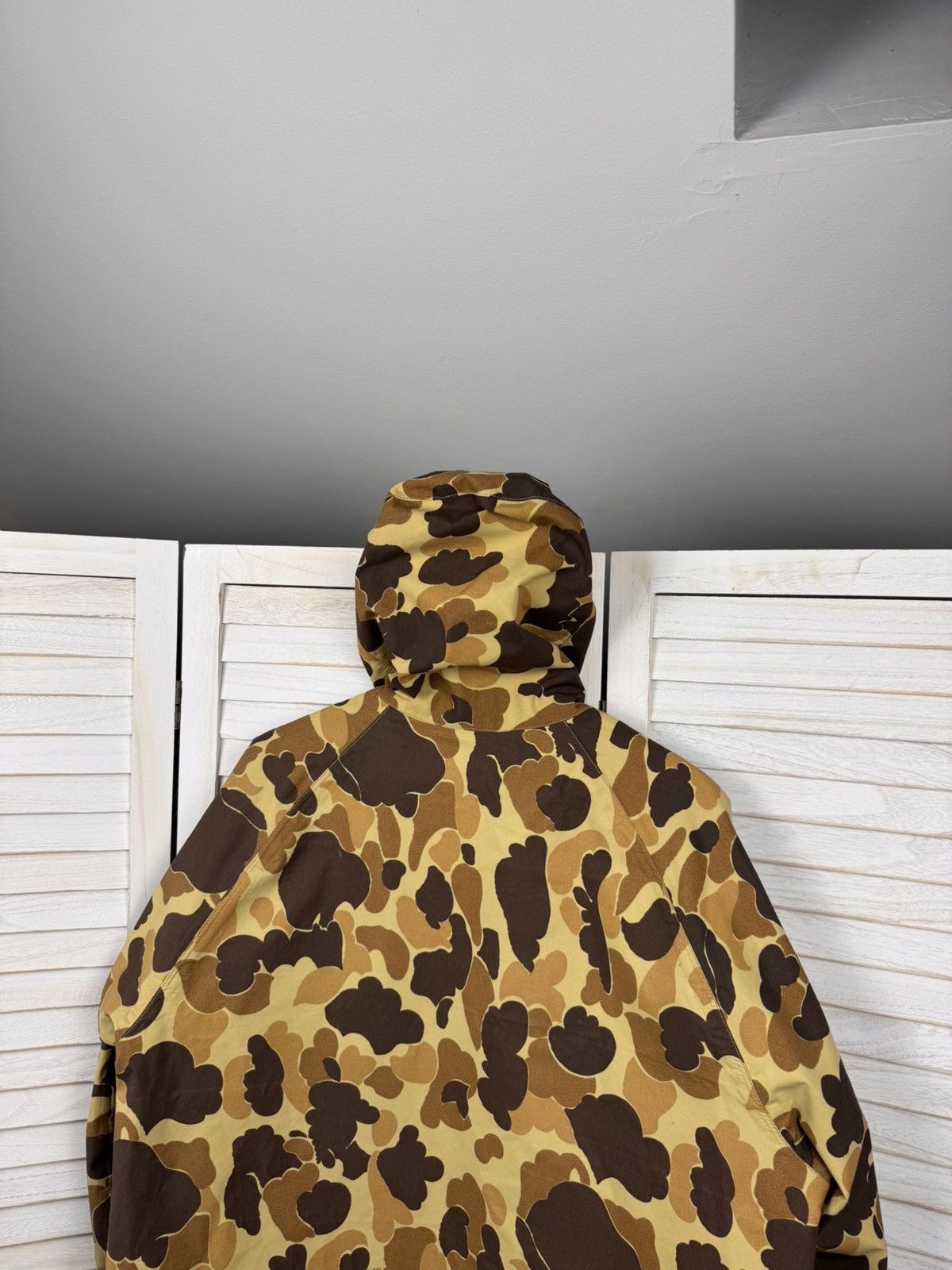 Vintage Vintage GORE-TEX Waterproof Camouflage Jacket Brown Beige Size US L / EU 52-54 / 3 - 12 Thumbnail