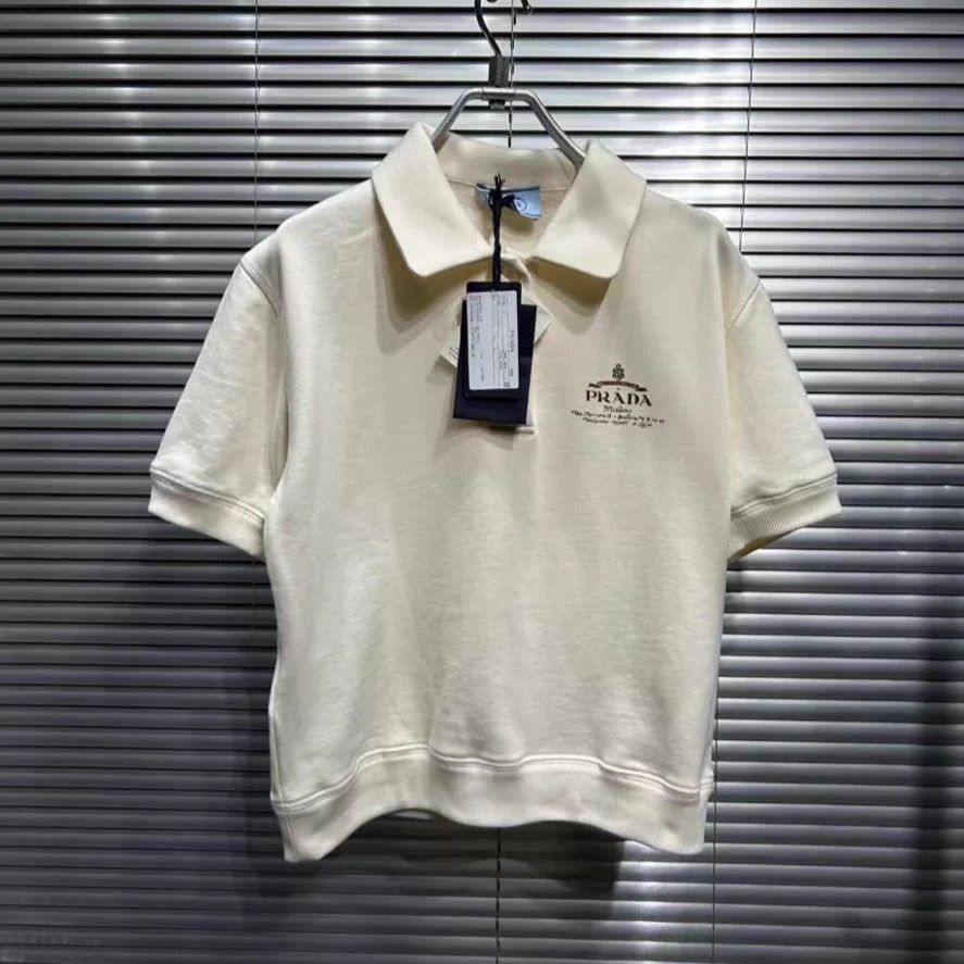 Prada Prada T-shirt XS Size XS / US 0-2 / IT 36-38 - 1 Thumbnail