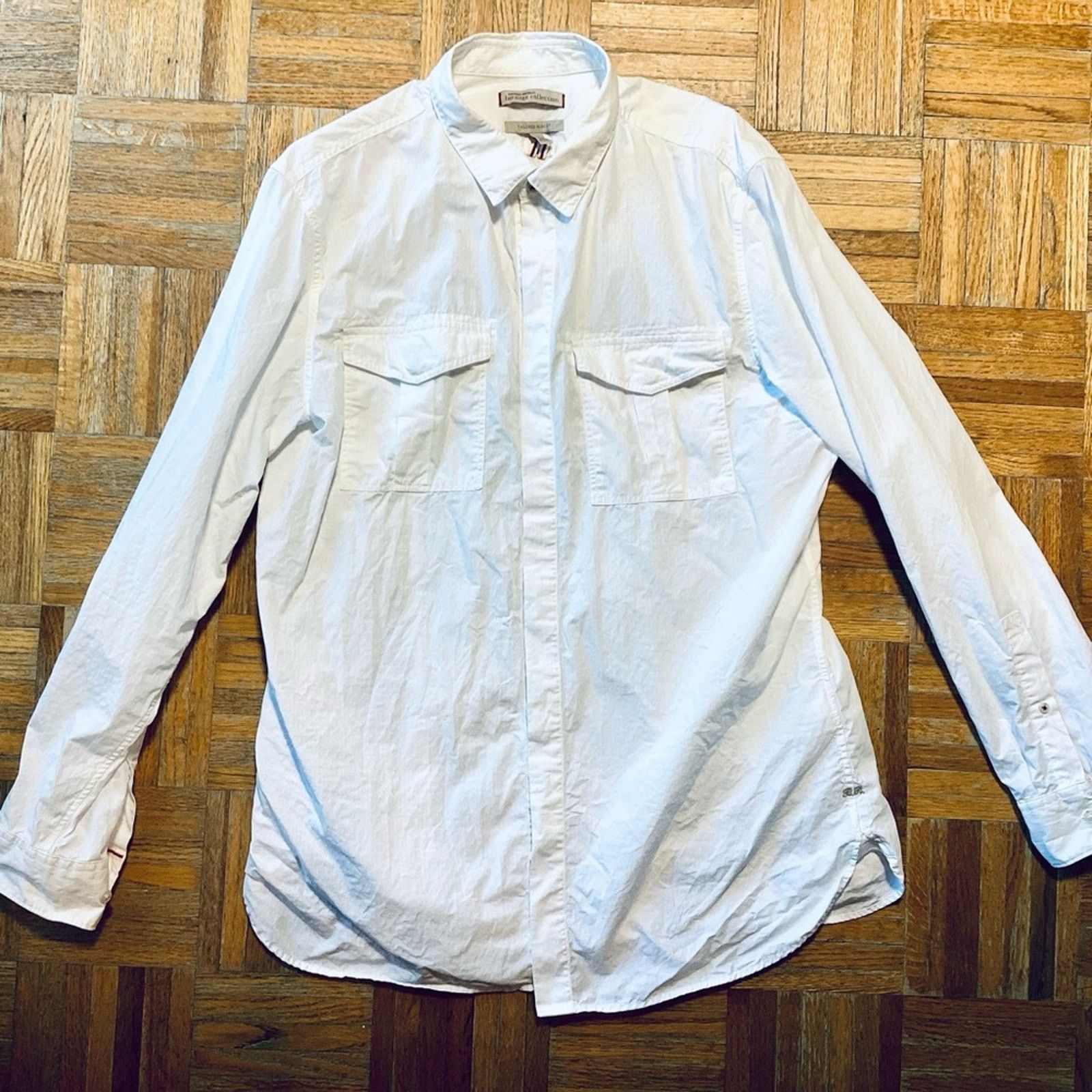 Banana Republic Banana Republic Tailored Slim Fit Button Down Size US XL / EU 56 / 4 - 2 Thumbnail
