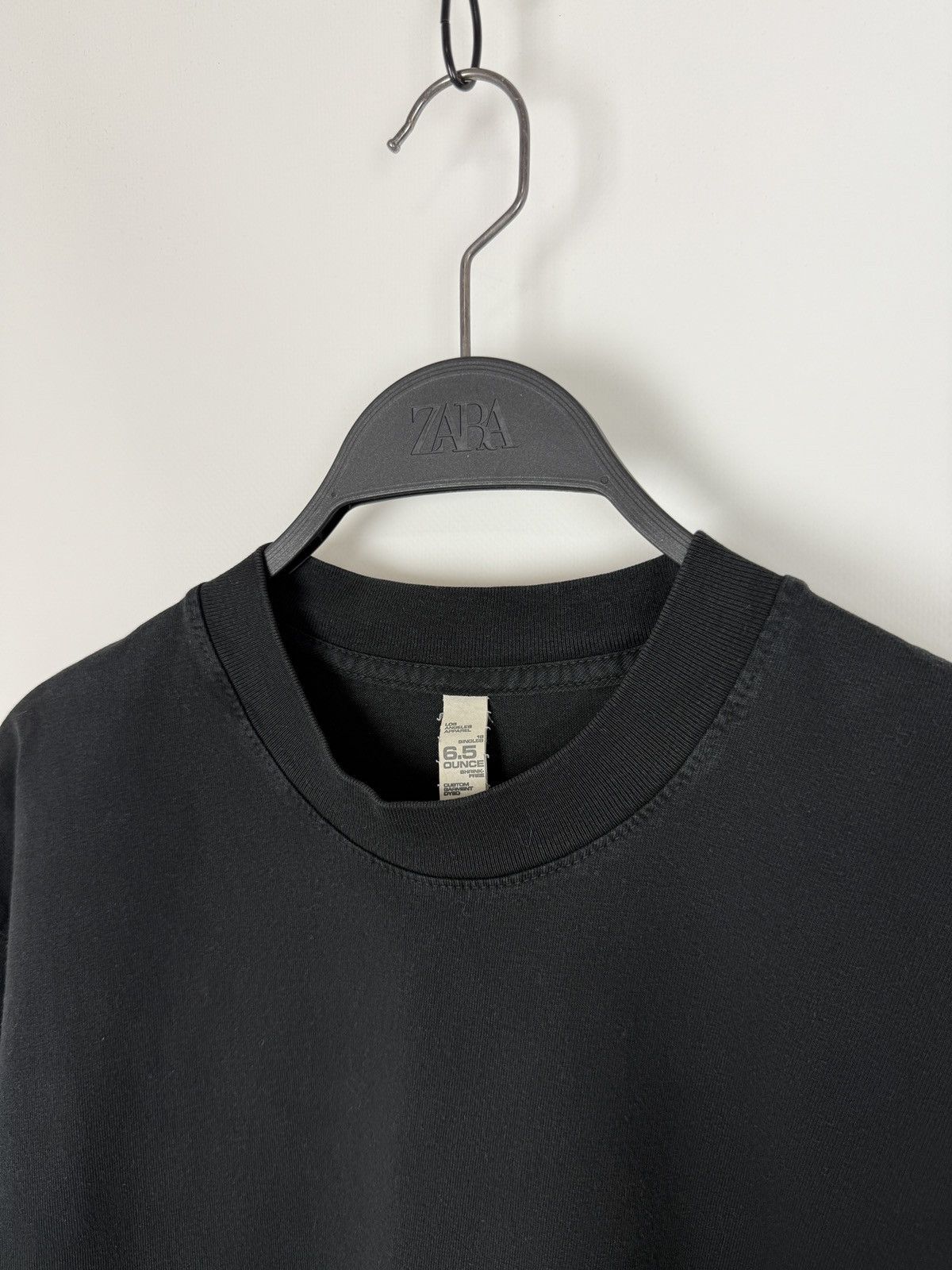 Los Angeles Apparel Los Angeles Apparel 6.5 Ounce Black Blank Basic Tee Size US M / EU 48-50 / 2 - 2 Thumbnail