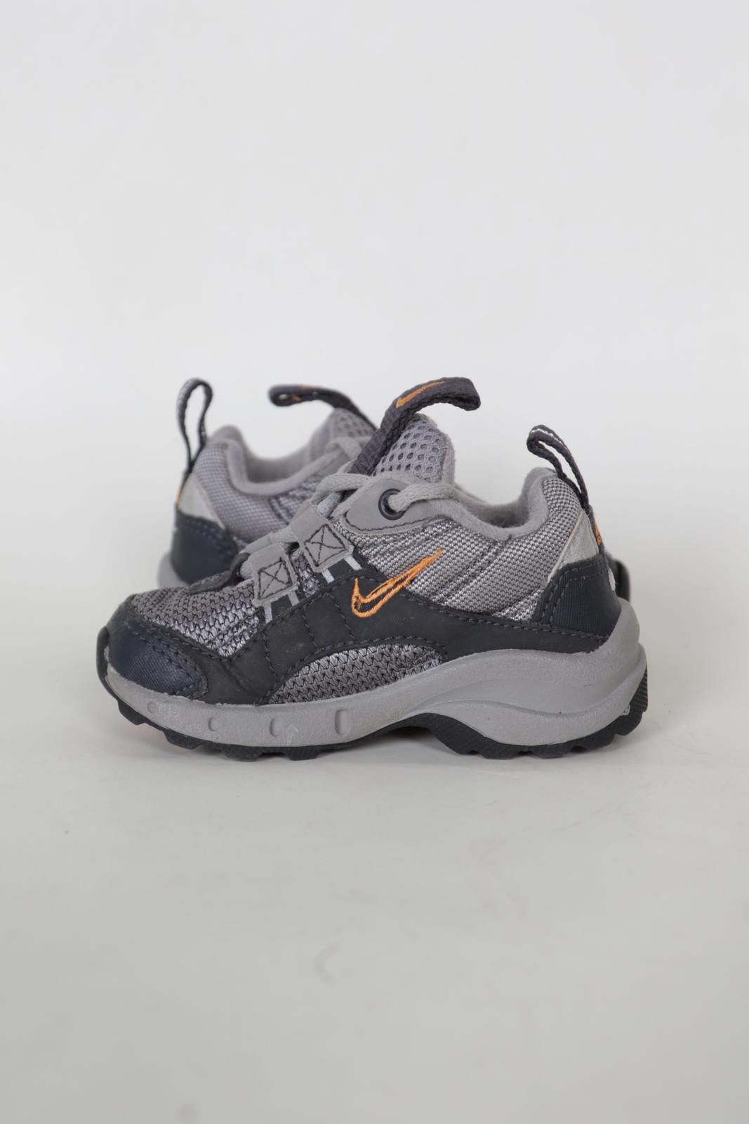 Nike 00's Nike ACG Grey Trail Shoe Size US 5 / EU 37 - 5 Thumbnail