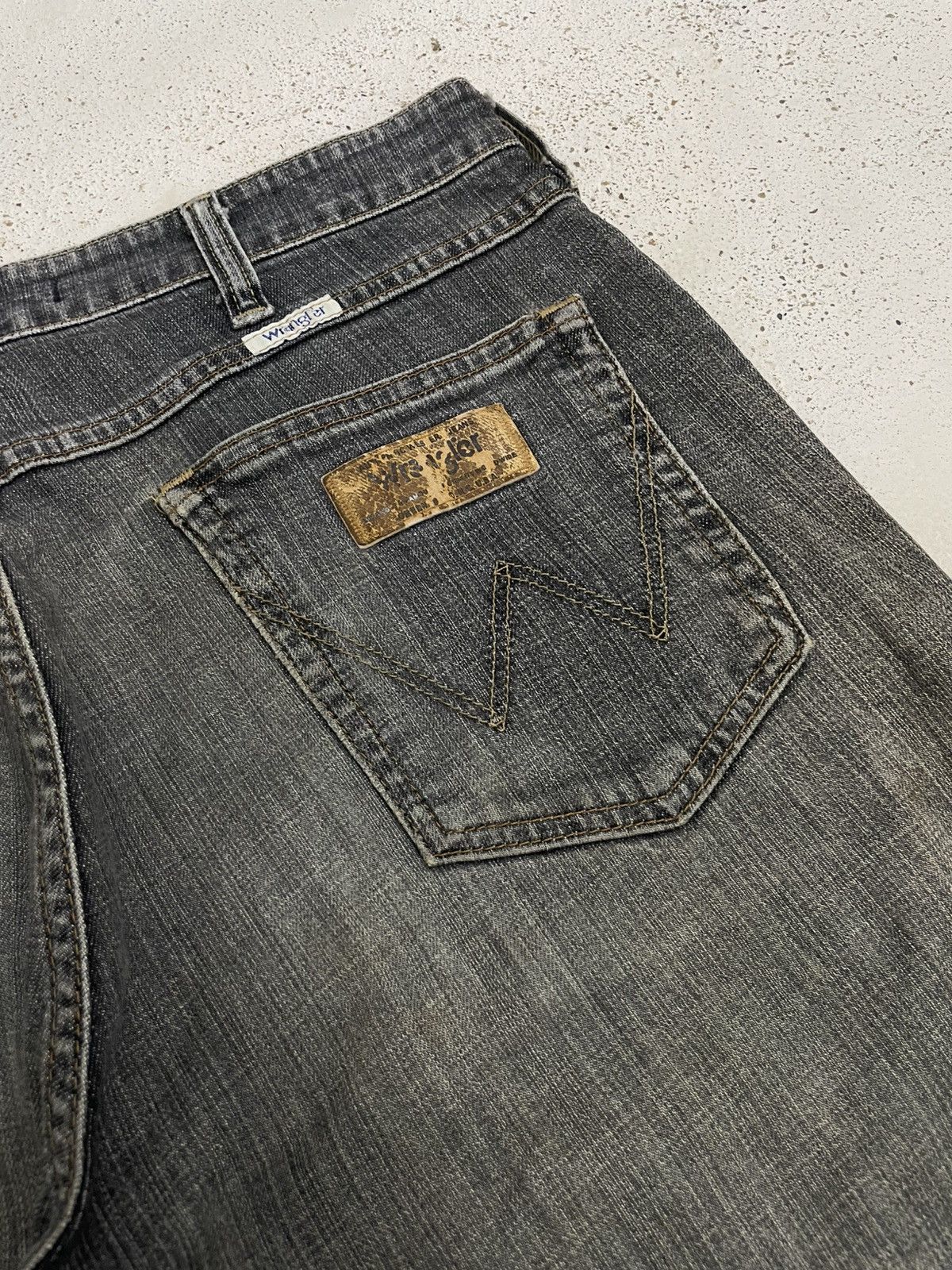 Wrangler Wrangler Authentic Western Distress Dirty Mud Workers Denim Size US 34 / EU 50 - 19 Thumbnail