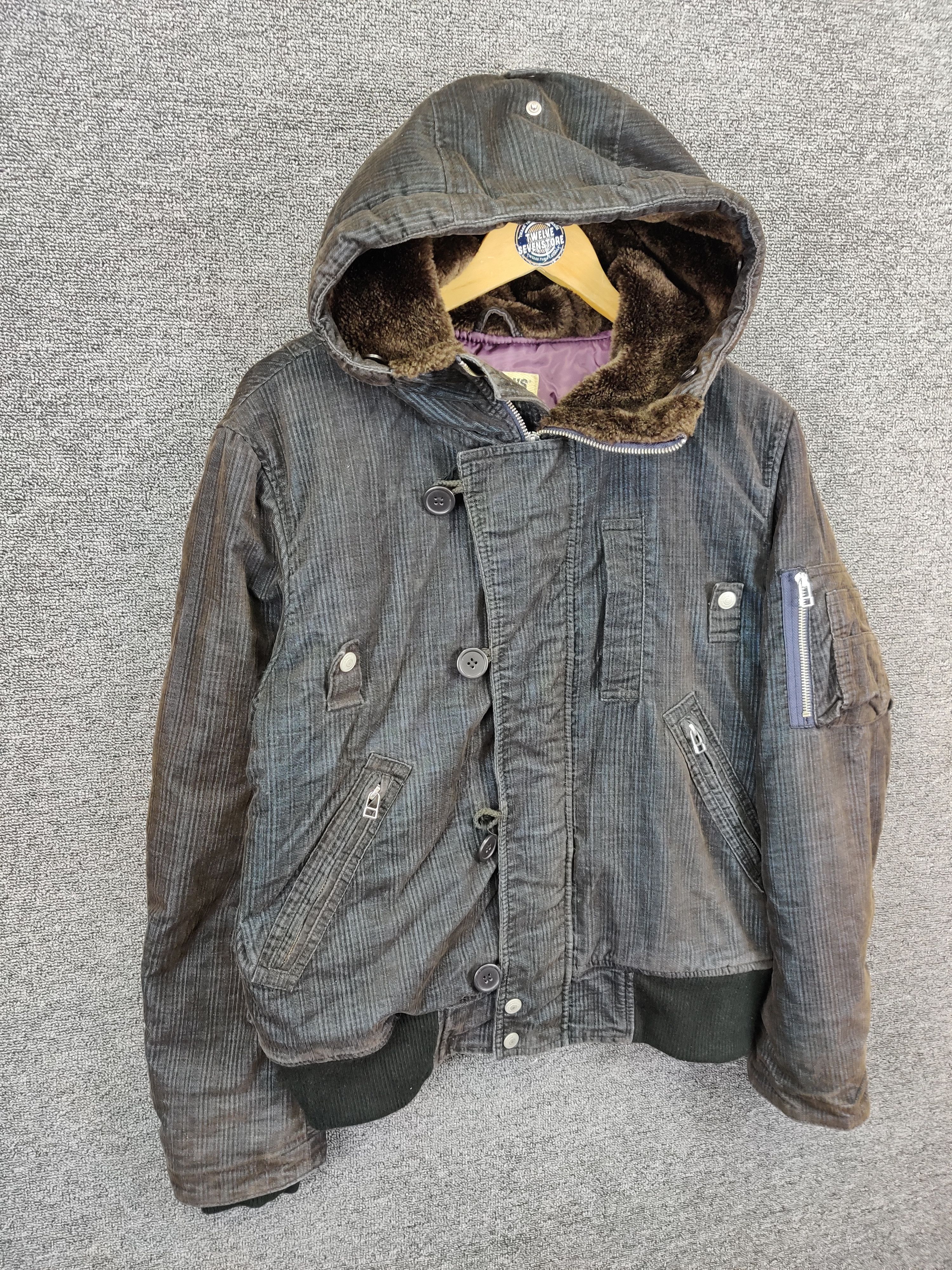 Smith's American Smiths American Corduroy Military Flight Bomber Jacket Size US L / EU 52-54 / 3 - 5 Thumbnail