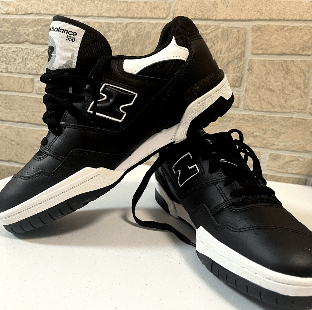 image of New Balance 550 Black White 2022 With Box Shoes in Black/White, Men's (Size 9)