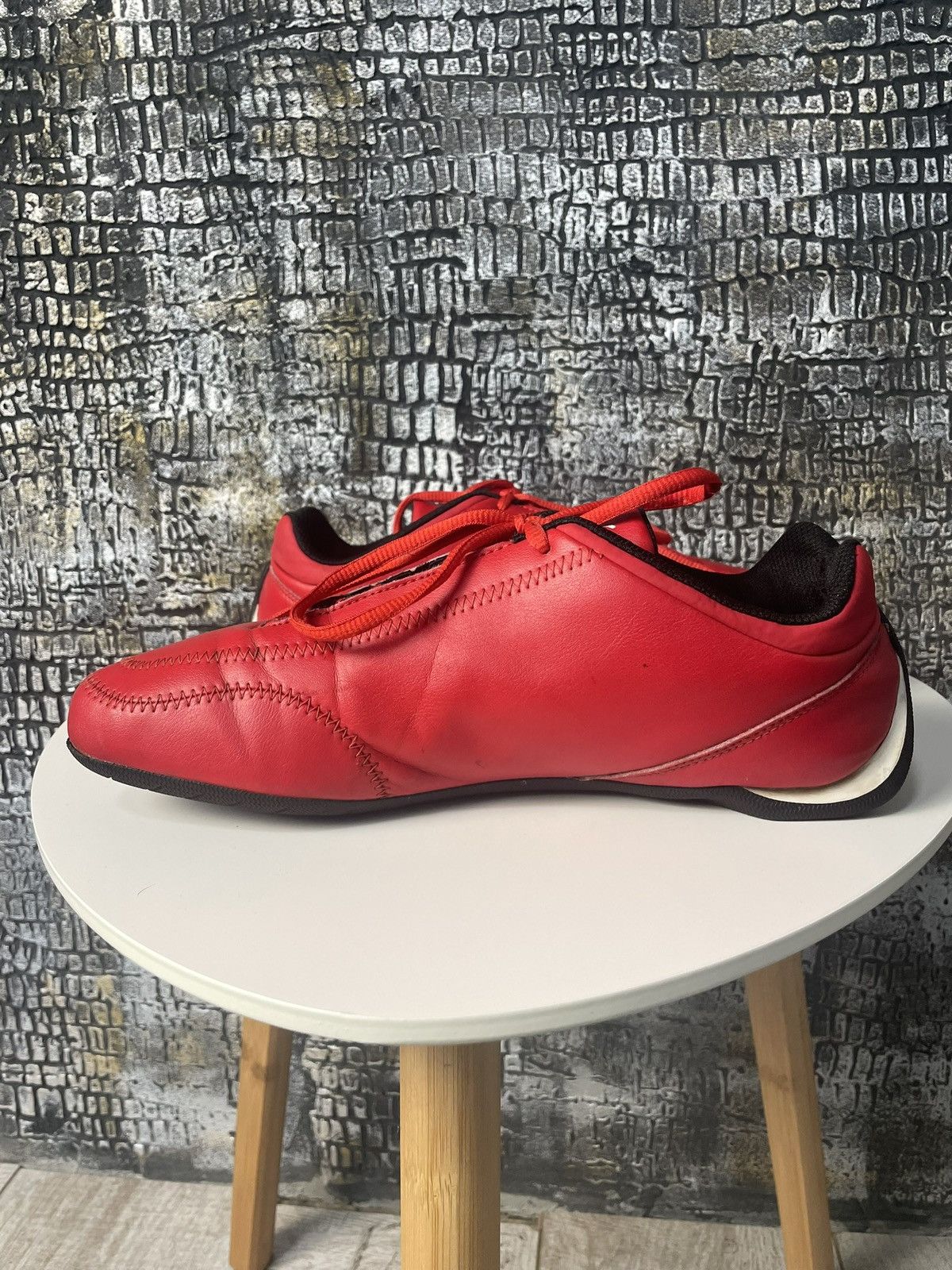 Ferrari × Puma Vintage Puma Ferrari SpeedCat Shoes Size US 9 / EU 42 - 13 Thumbnail