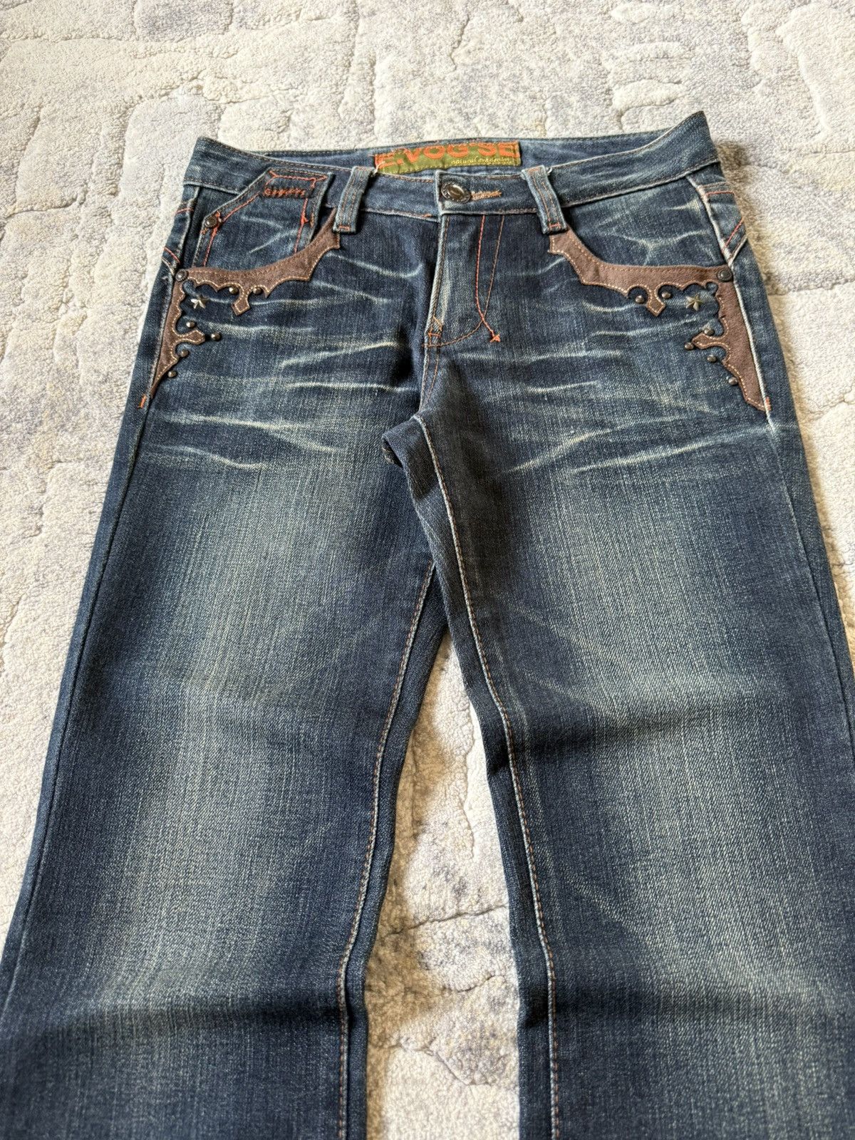 Tornado Mart Tornado Mart Style Studded Tribal Trim Pocket Flared Jeans Size US 27 - 3 Thumbnail