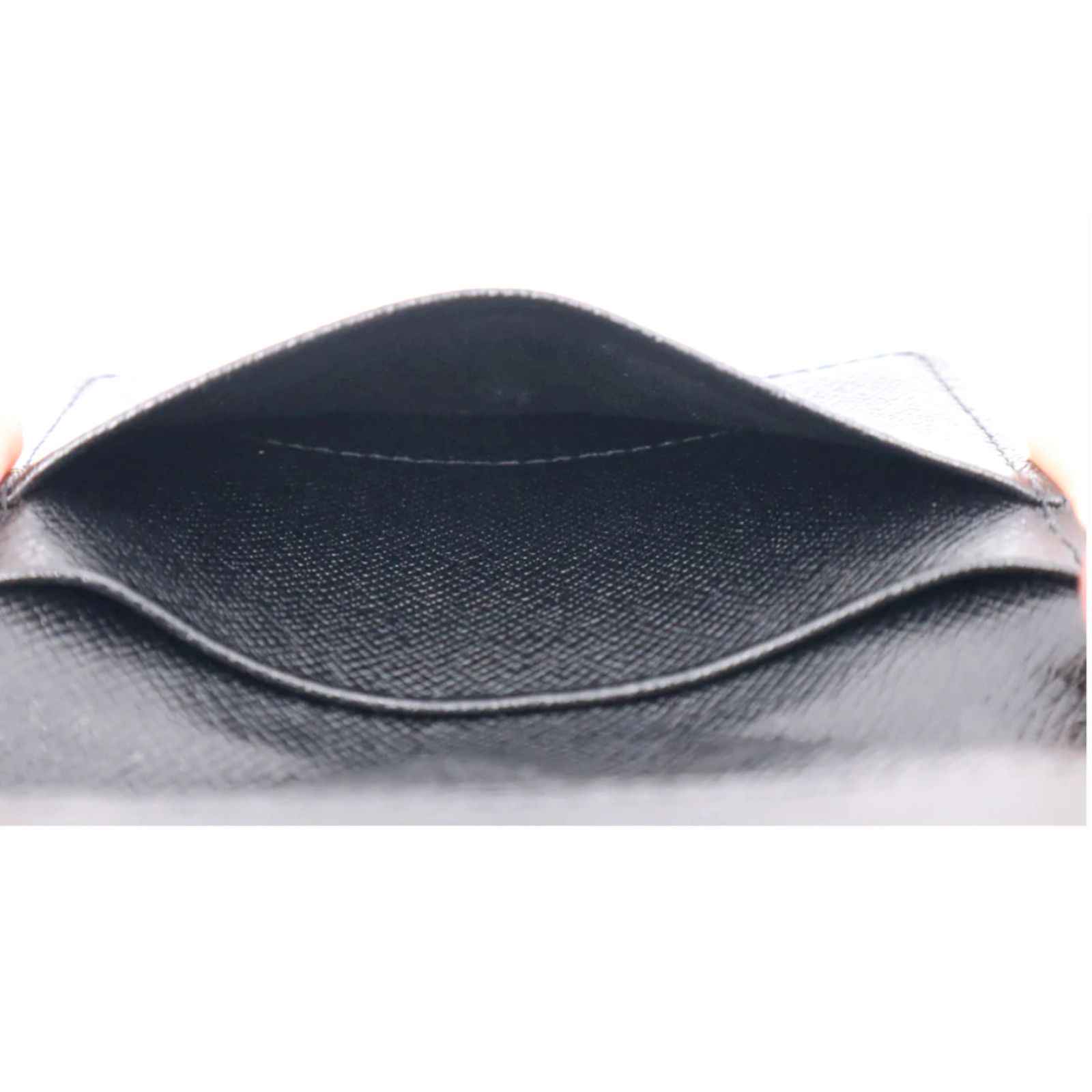 Louis Vuitton Louis Vuitton Ludlow Compact Epi Leather Coin Wallet Black Size ONE SIZE - 13 Thumbnail