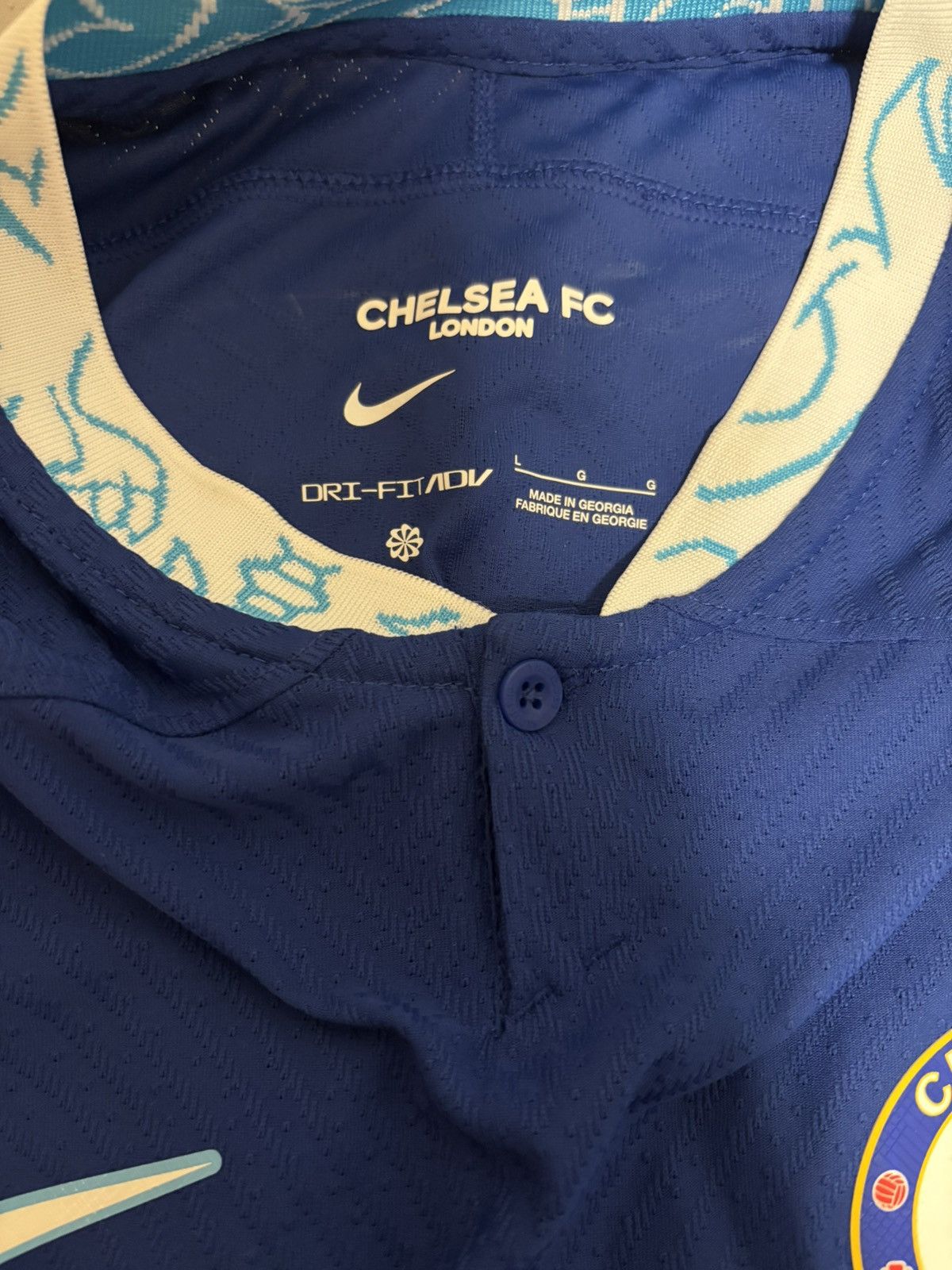 Nike Chelsea 2022/23 joao felix signed shirt with autograph Size US L / EU 52-54 / 3 - 3 Thumbnail