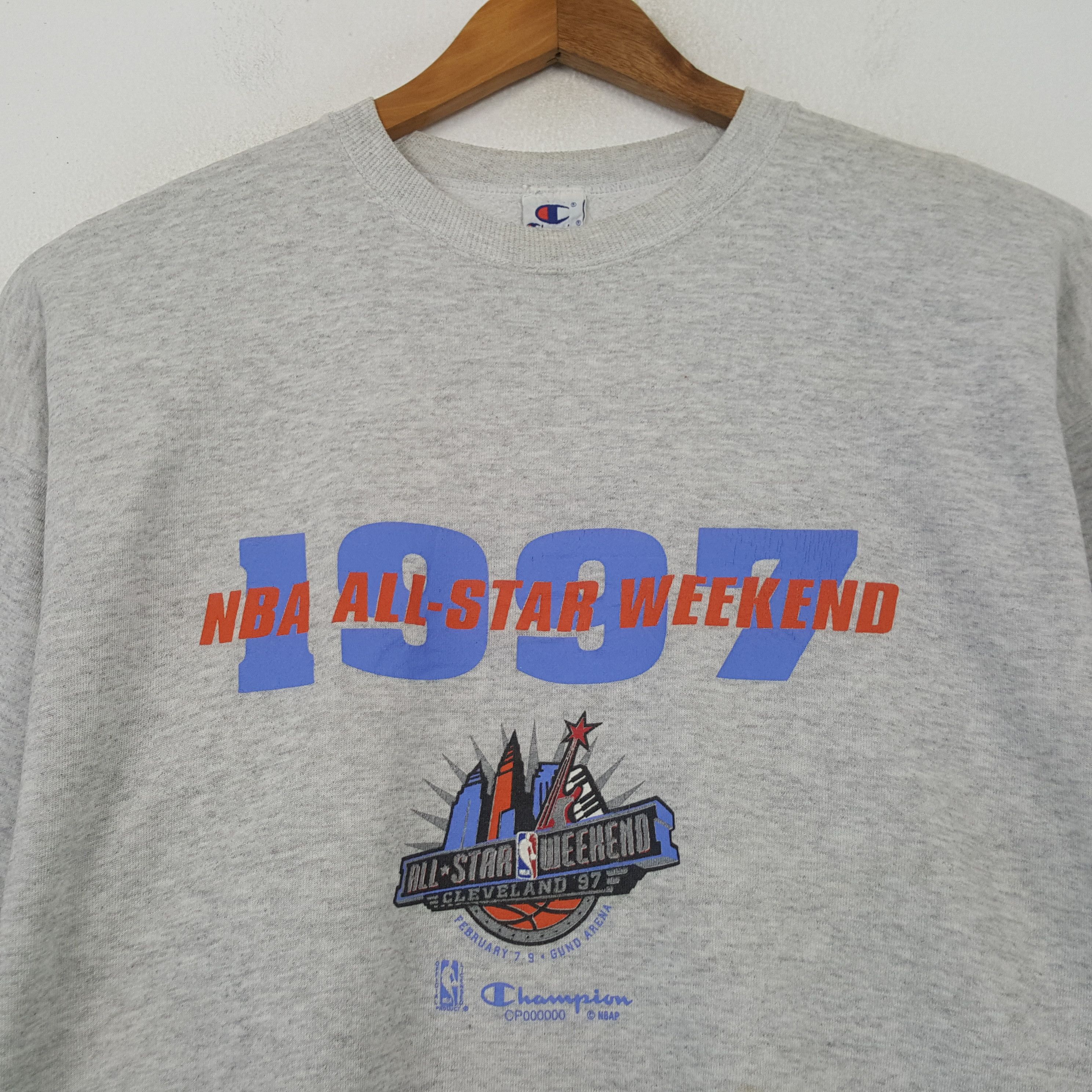 Champion Vintage 1997 NBA All Star Weekend Sweatshirt RR6 Size US XL / EU 56 / 4 - 2 Thumbnail
