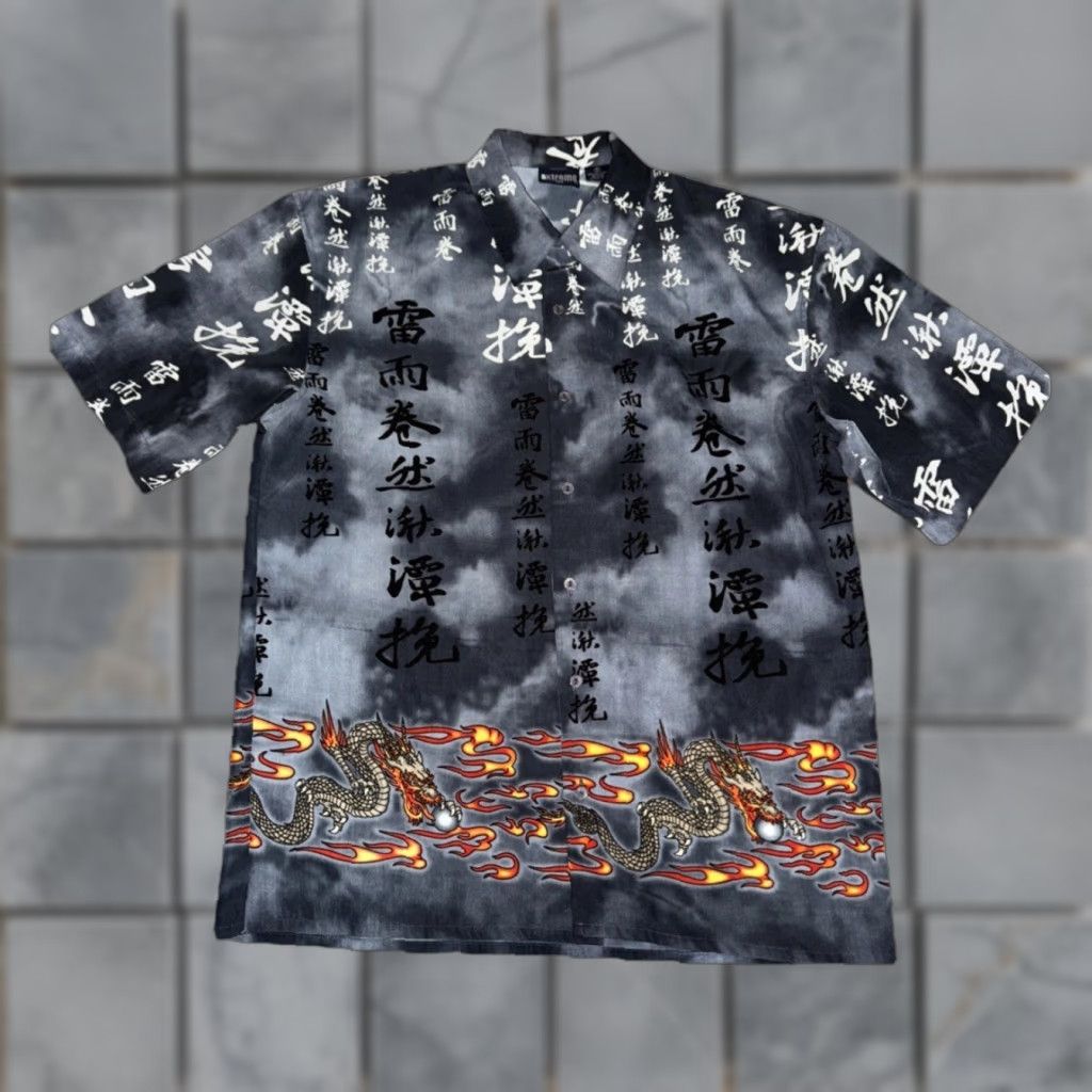 Vintage VINTAGE Extreme Limit Dragon Button Up Shirt Black Flame Print 22x28 Small XL Men Short Sleeve Button-Up Y2K Retro 90s Camouflage? Size US XL / EU 56 / 4 - 1 Thumbnail
