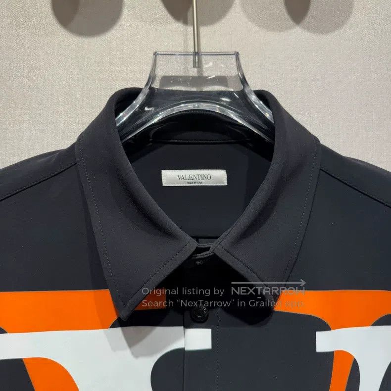Valentino Valentino White and orange double shade big logo double po Size US L / EU 52-54 / 3 - 2 Thumbnail
