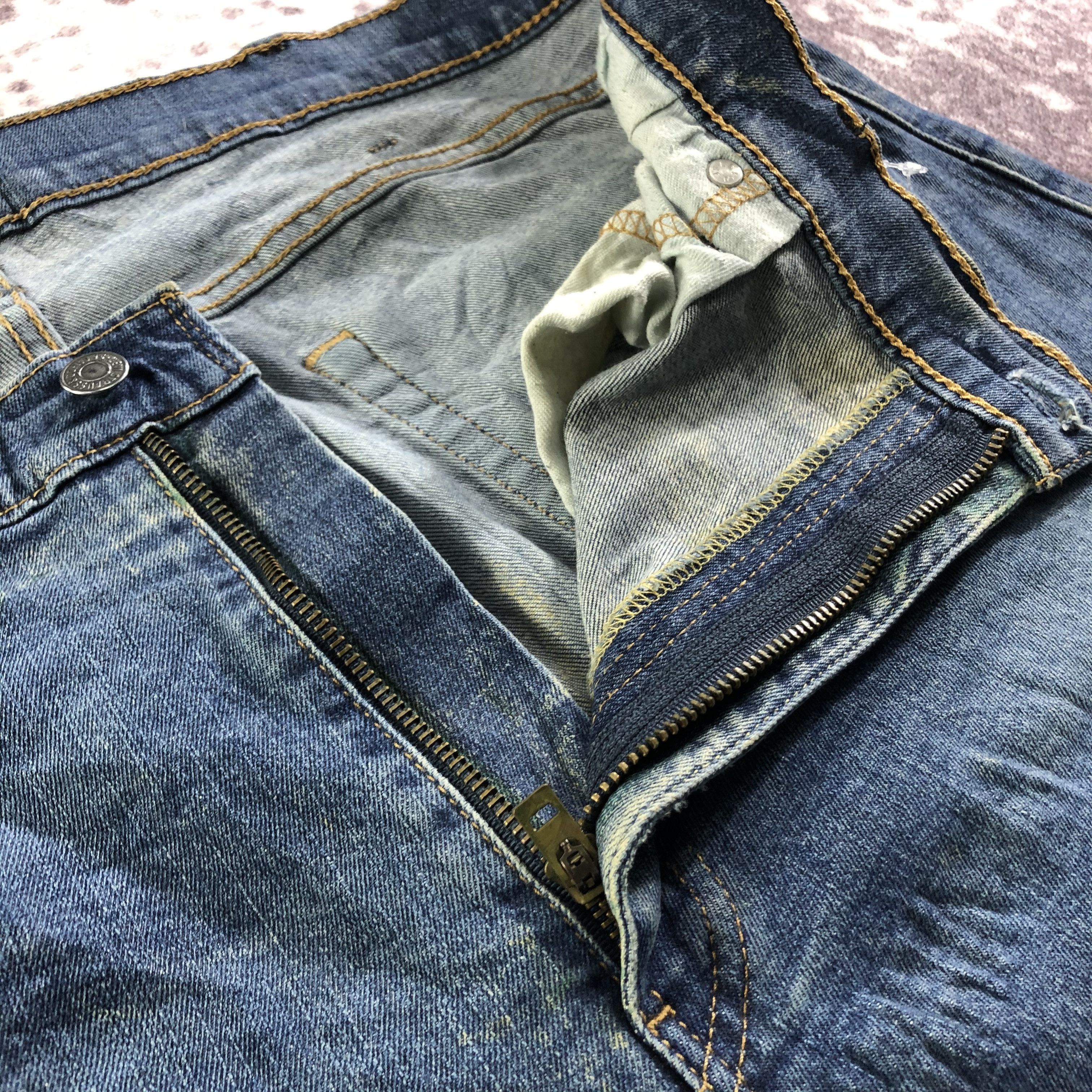 Levi's × Vintage Vintage Blue Wash Levis 559 Jeans-JM3511 Size US 40 / EU 56 - 8 Thumbnail