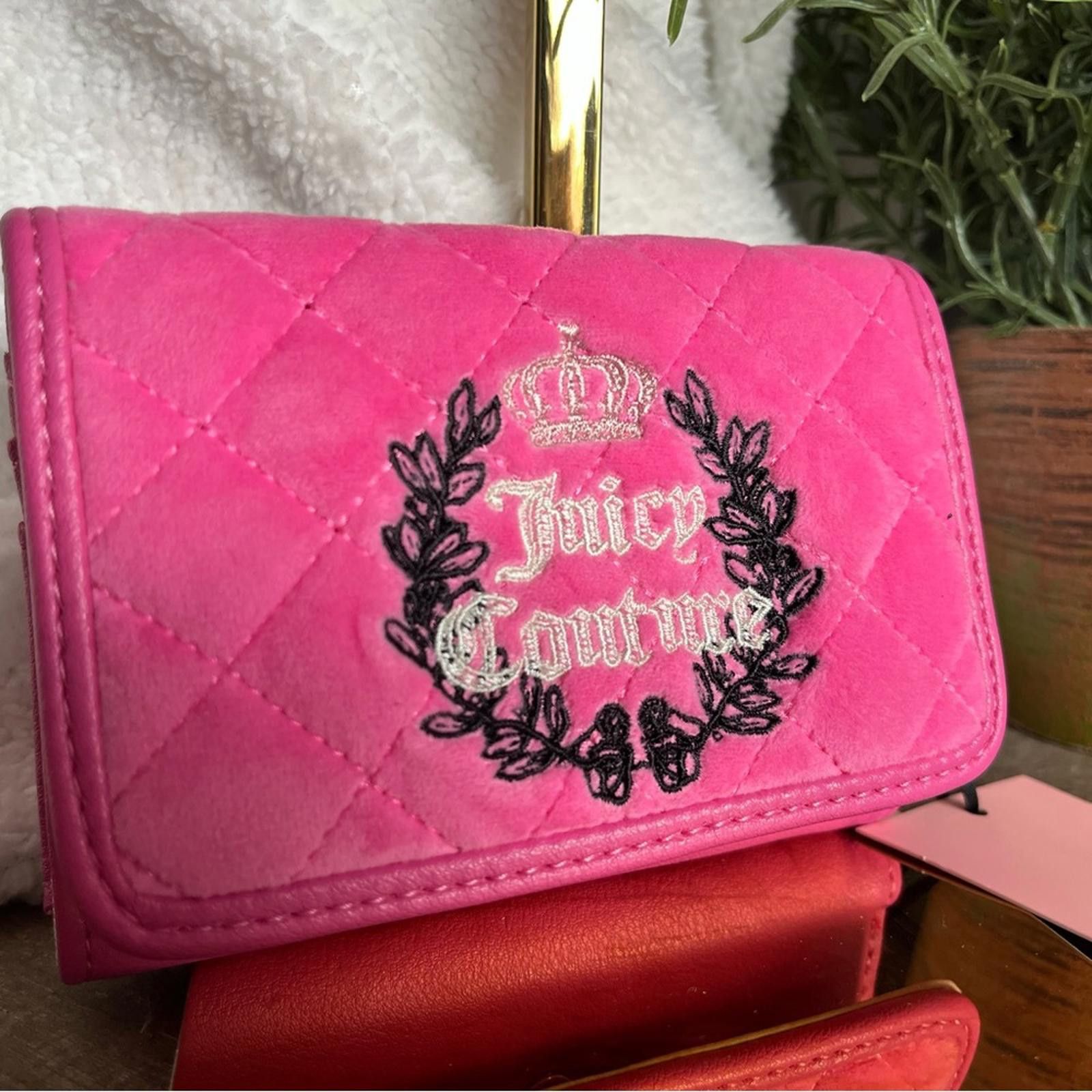 Juicy Couture Jeans Juicy Couture Pink Velvet Royal Double Sided Trifold Wallet Size ONE SIZE - 1 Thumbnail