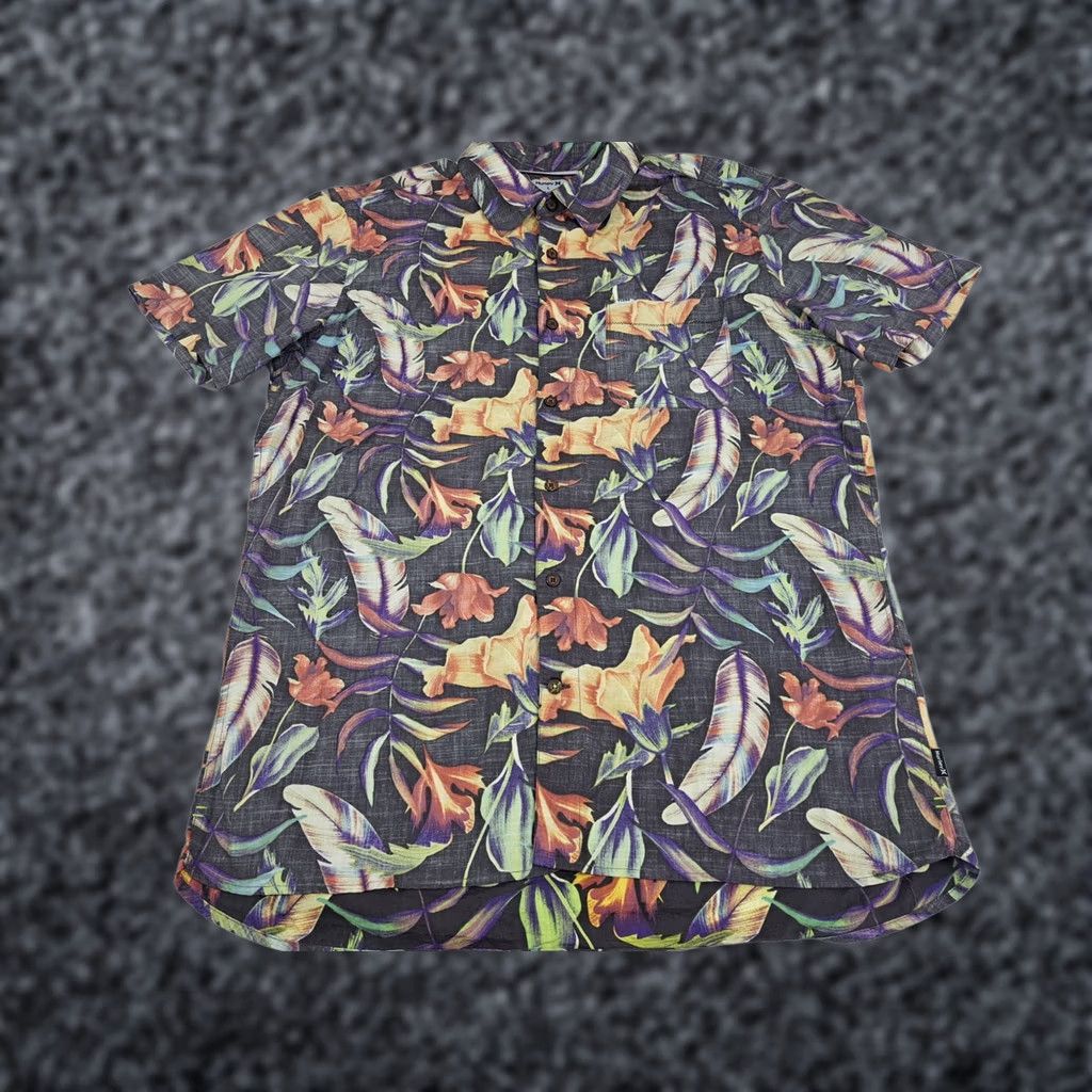 Hurley Hurley Mens Short Sleeve Button-Up Shirt Large Floral Hawaiian Classic Fit Pockets Multicolor Cotton Woven Size US L / EU 52-54 / 3 - 1 Thumbnail