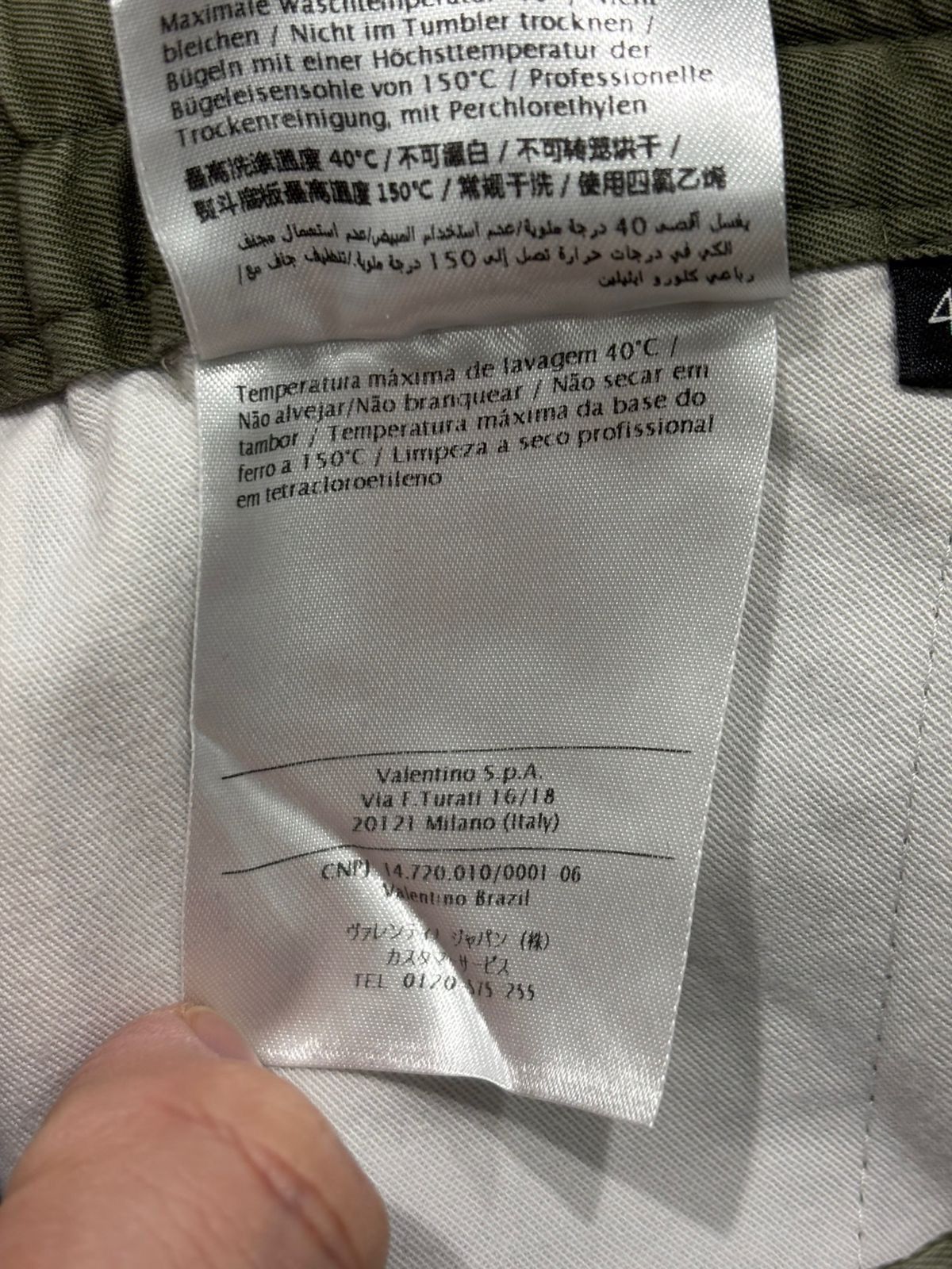 Valentino Men's pants VALENTINO GARAVANI Size US 32 / EU 48 - 11 Thumbnail