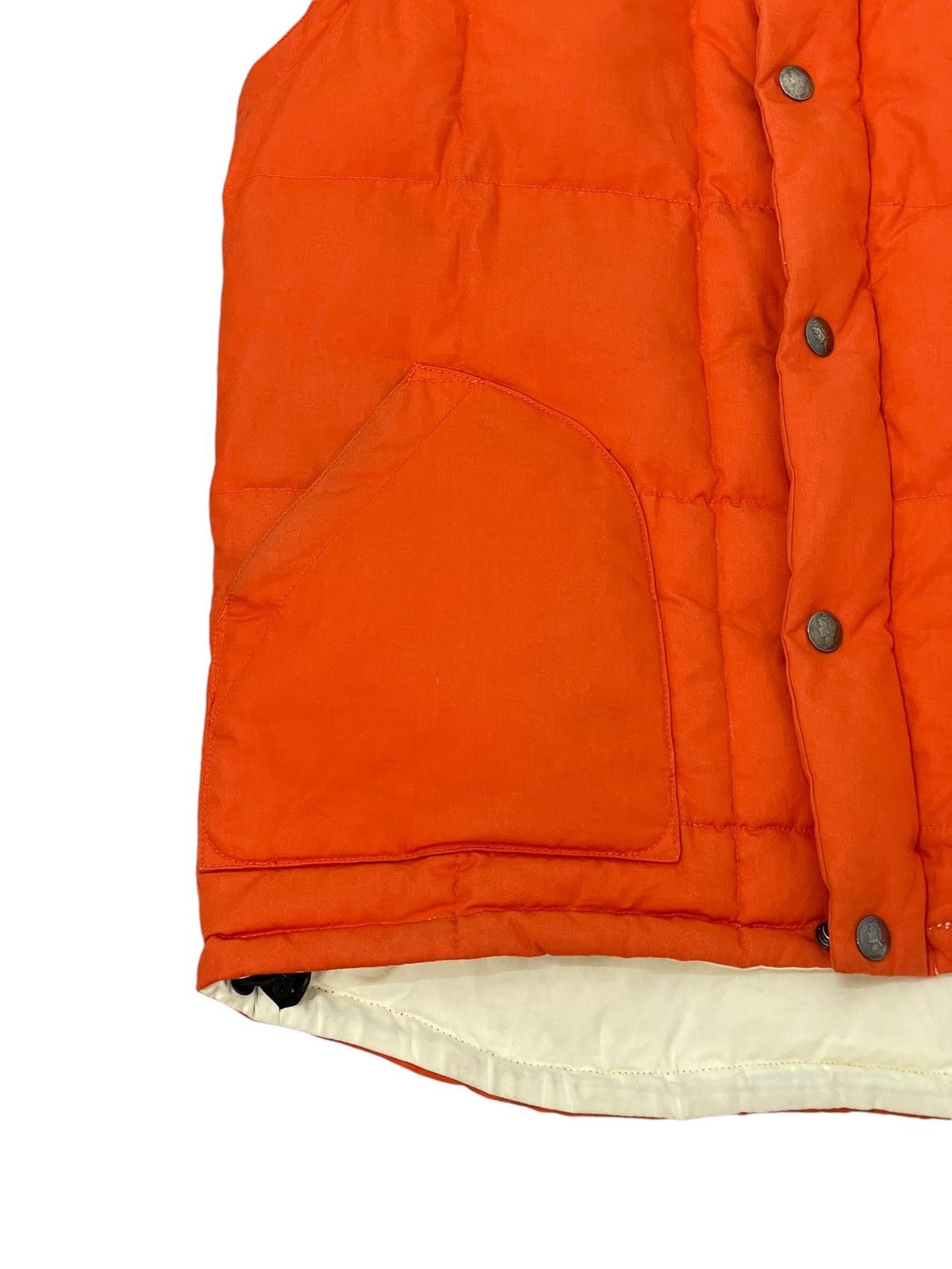 General Research 2010 Down Mountain Research Puff Vest Anarchist Dykes 6🟩6 Size US L / EU 52-54 / 3 - 6 Thumbnail
