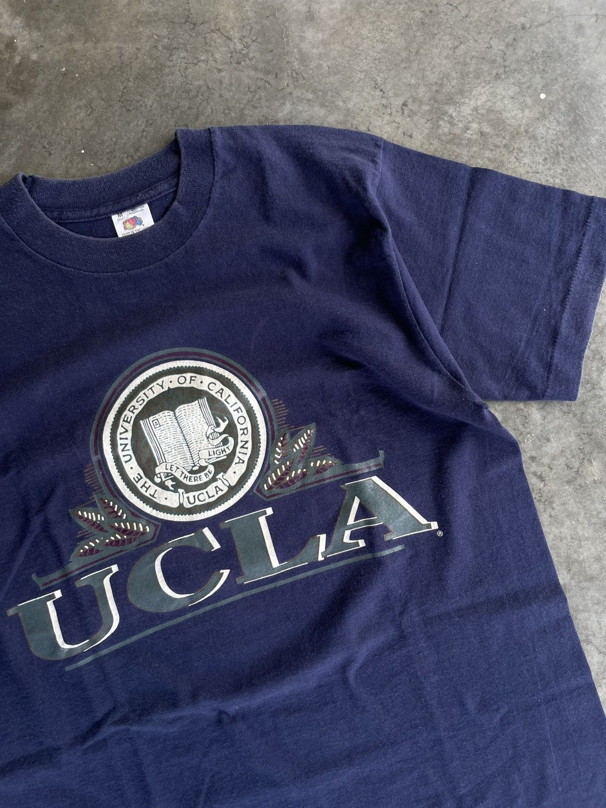 Vintage VTG 90s University of California UCLA Size US M / EU 48-50 / 2 - 4 Thumbnail