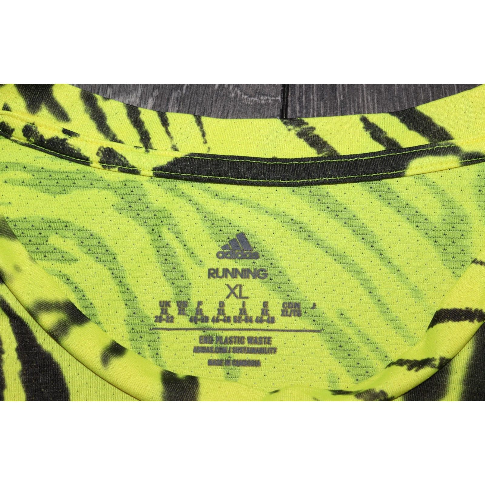 Adidas ADIDAS RUNNING T-SHIRT WOMEN'S XL BEAM YELLOW/BLACK Multicolor Short Sleeve Crew Neck Athletic Activewear 80s? Size XL / US 12-14 / IT 48-50 - 3 Thumbnail