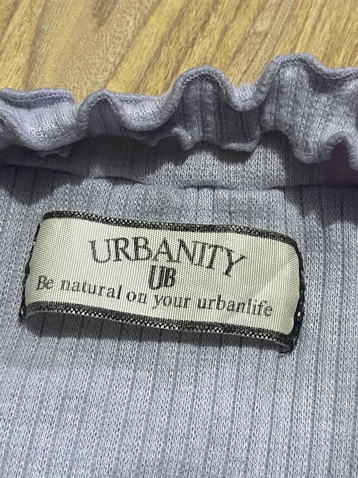If Six Was Nine Y2K URBANITY crop top women ifsix style Size S / US 4 / IT 40 - 5 Thumbnail