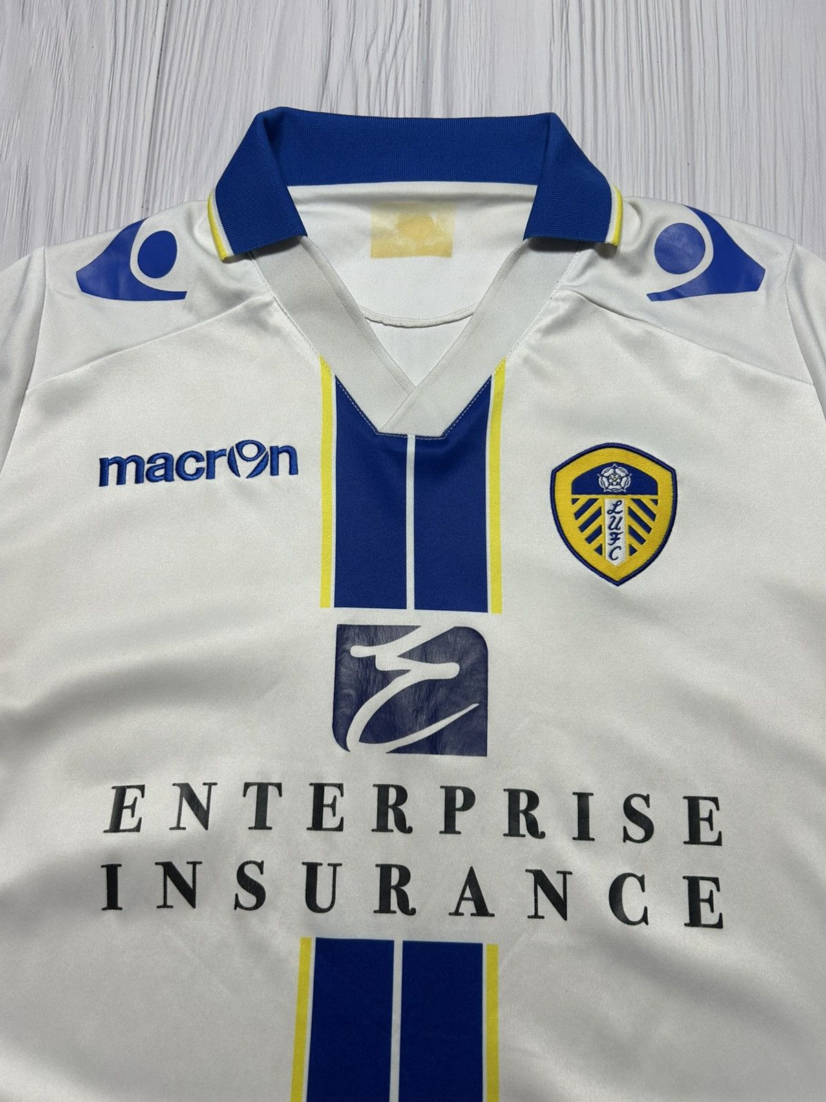 Macron Leeds United 2013 2014 Macron Soccer Jersey Size US L / EU 52-54 / 3 - 6 Thumbnail