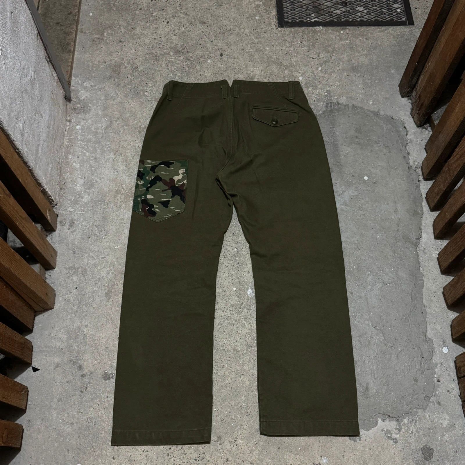 Junya Watanabe F/W 2018 Junya Watanabe camo pocket pants Size US 32 / EU 48 - 2 Thumbnail