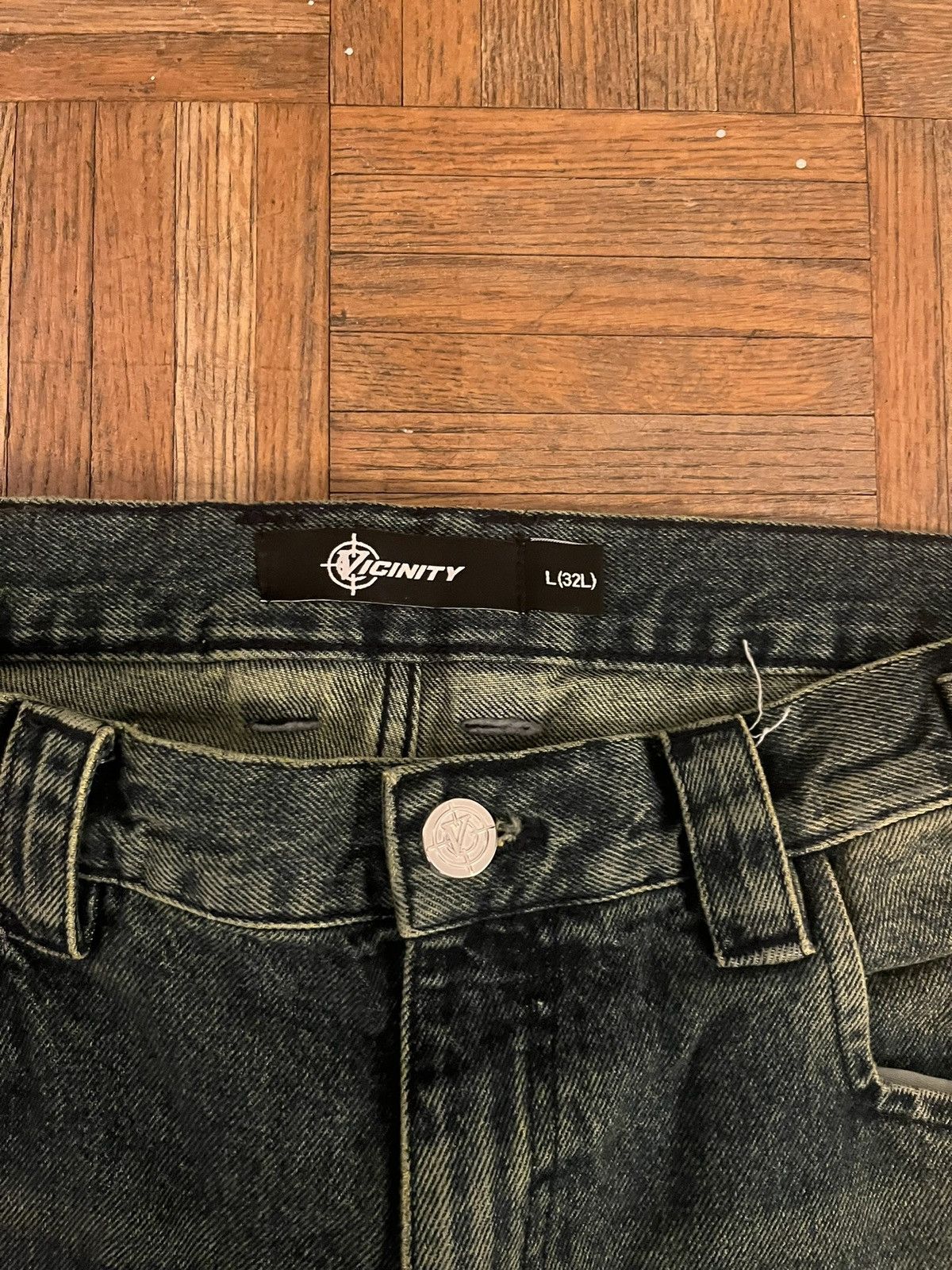 Other Vicinity green tinted jeans Size US 32 / EU 48 - 2 Thumbnail