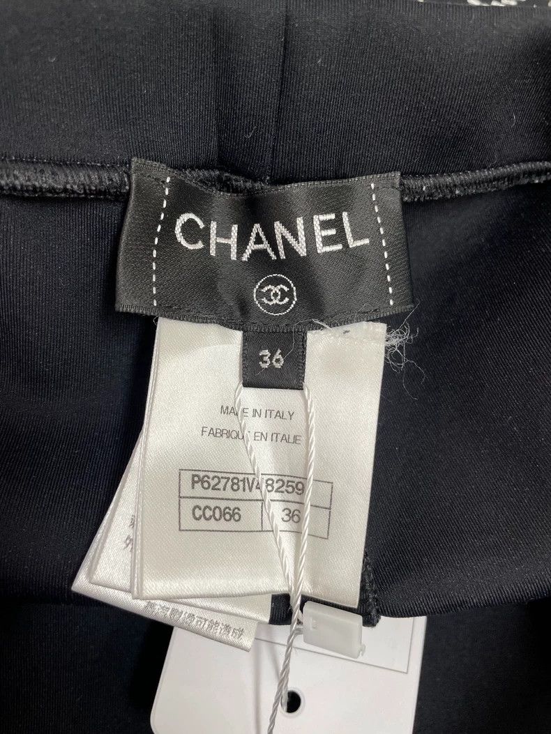 Chanel Chanel Diamond check logo printed elastic pants Size 24" / US 00 / IT 34 - 4 Thumbnail