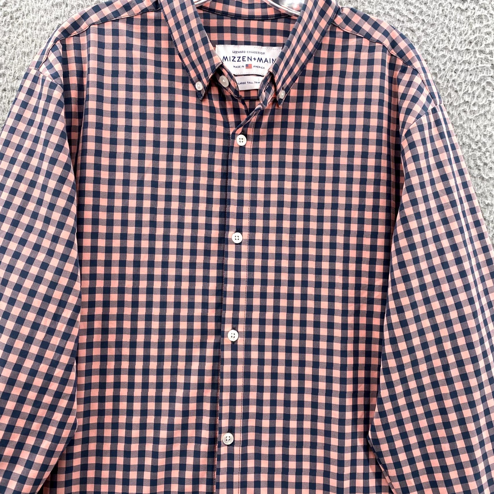 Mizzen+Main Mizzen+Main Shirt Men's X-Large Trim Fit Pink Black Gingham Leeward Collection - Button-Up Shirt Mens Slim Fit USA 90s Classic Western Business Casual Size US XL / EU 56 / 4 - 3 Thumbnail