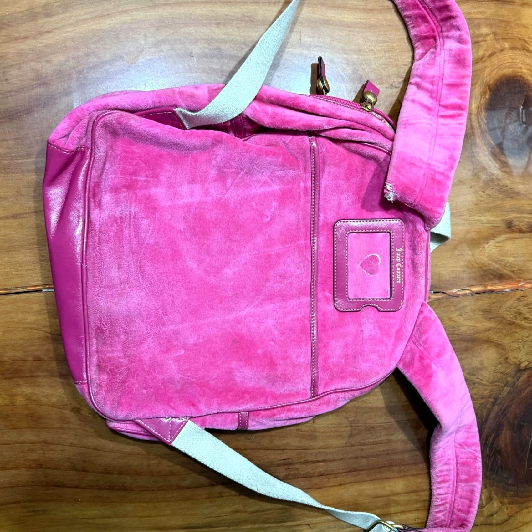 Juicy Couture VINTAGE Juicy Couture Backpack Bag Embroidered Velour 2000's Velvet Candy Pink Womens Medium Bag Backpack Size ONE SIZE - 6 Thumbnail