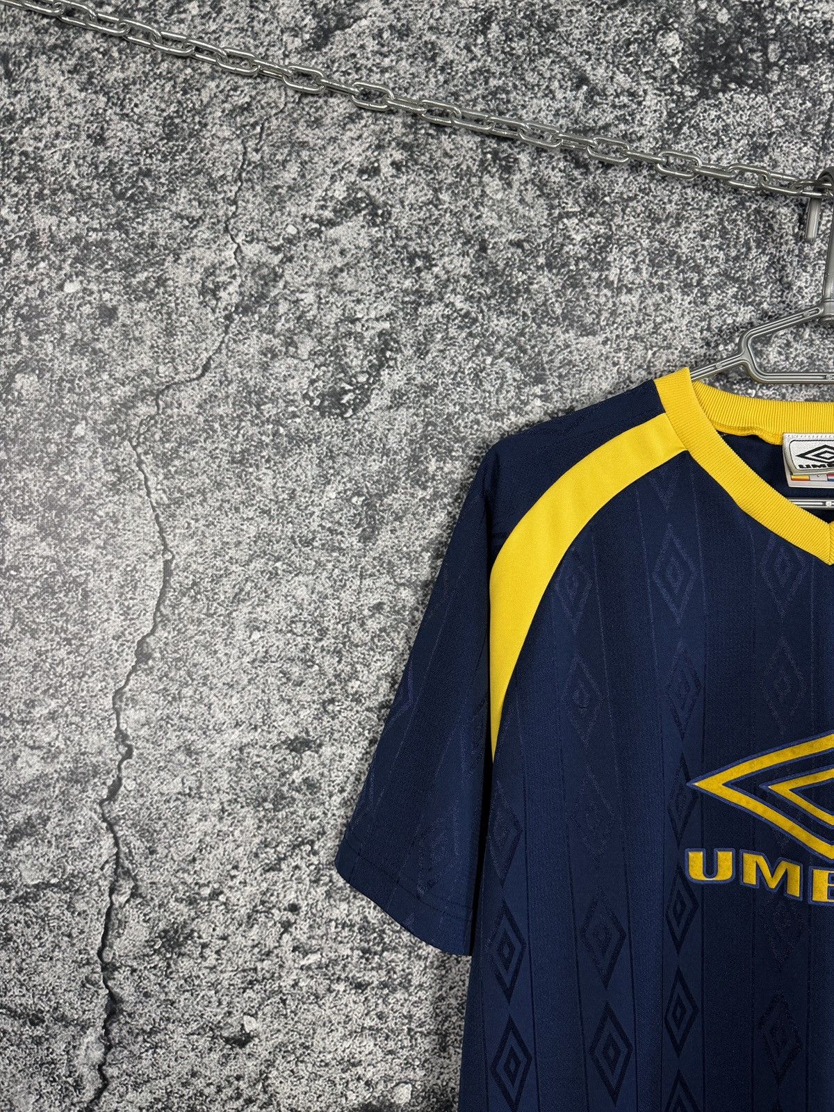 Umbro UMBRO Vintage Crewneck Monogram T-Shirt Short Sleeve Jersey Size US L / EU 52-54 / 3 - 3 Thumbnail