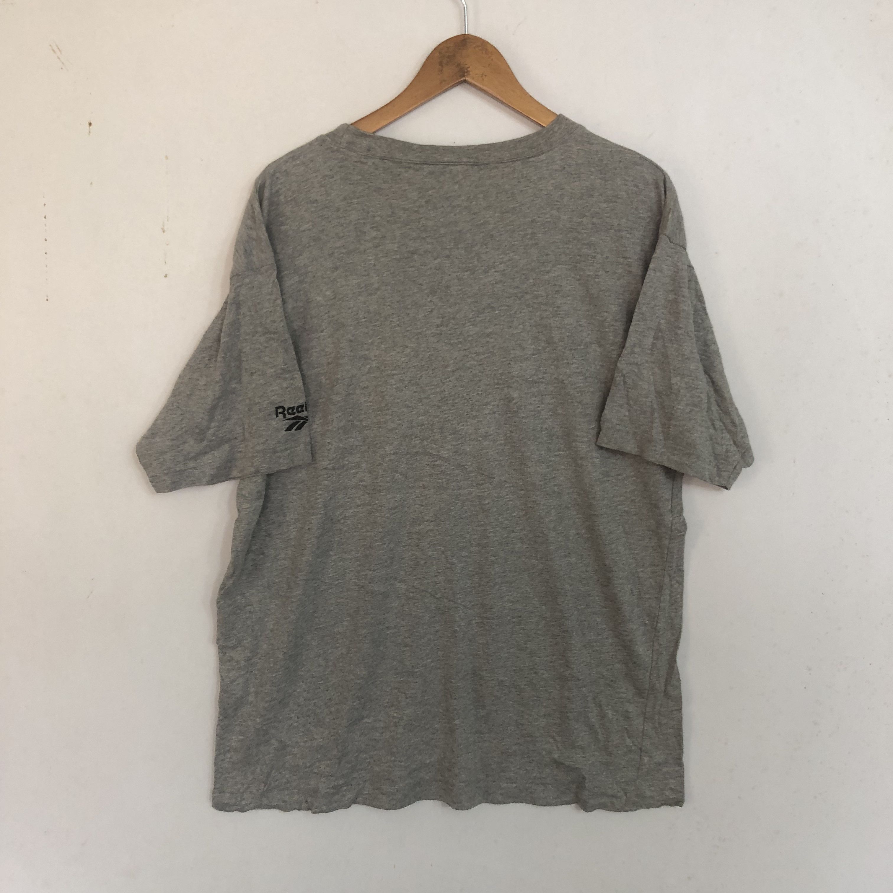Reebok Reebok Large T-shirt Vintage Big Logo Large Size US L / EU 52-54 / 3 - 5 Thumbnail