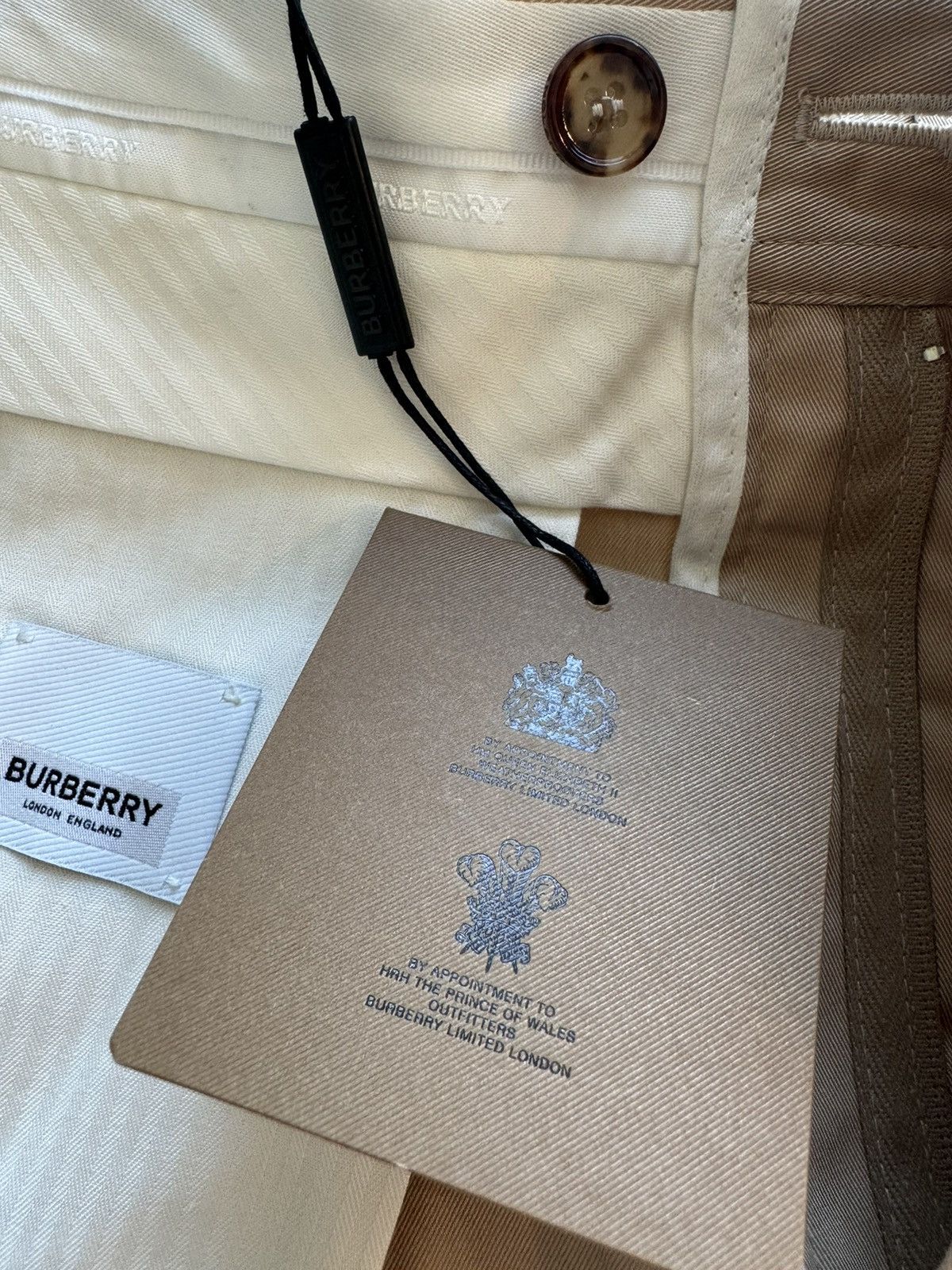 Burberry Burberry shorts Size US 32 / EU 48 - 9 Thumbnail