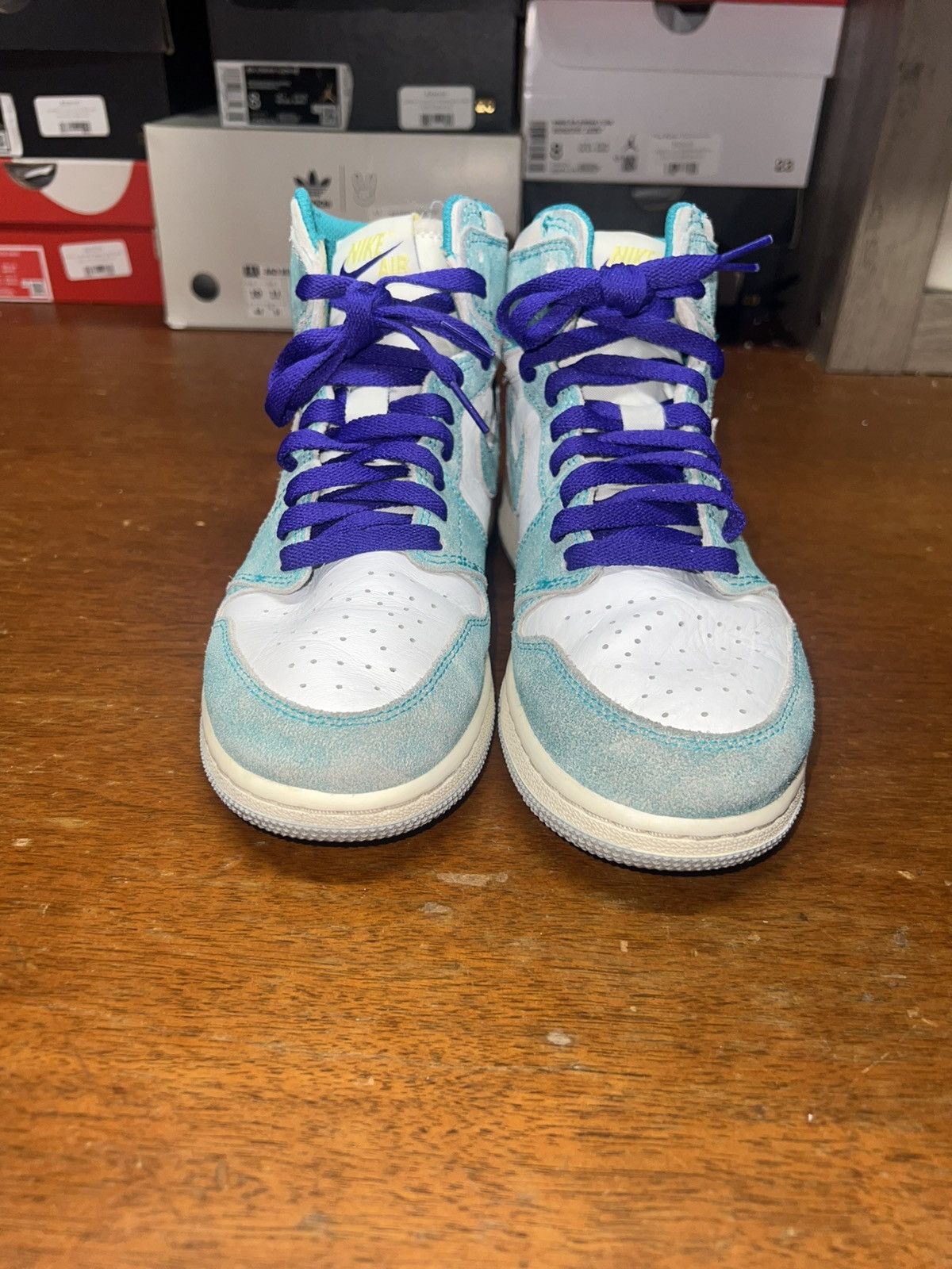 Nike Air Jordan 1 Retro High OG GS Turbo Green size 6.5Y Size US 6.5 / EU 39-40 - 4 Thumbnail
