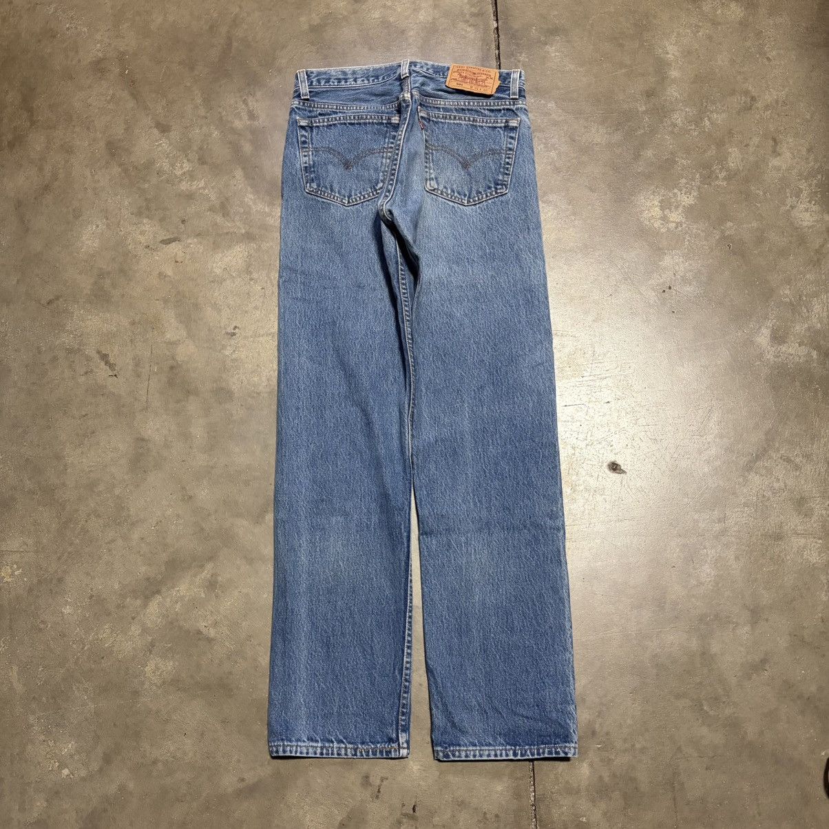 Levi's Vintage Levis 501 Jeans Button Fly Fade Washed Denim 90s USA Size US 31 - 9 Thumbnail
